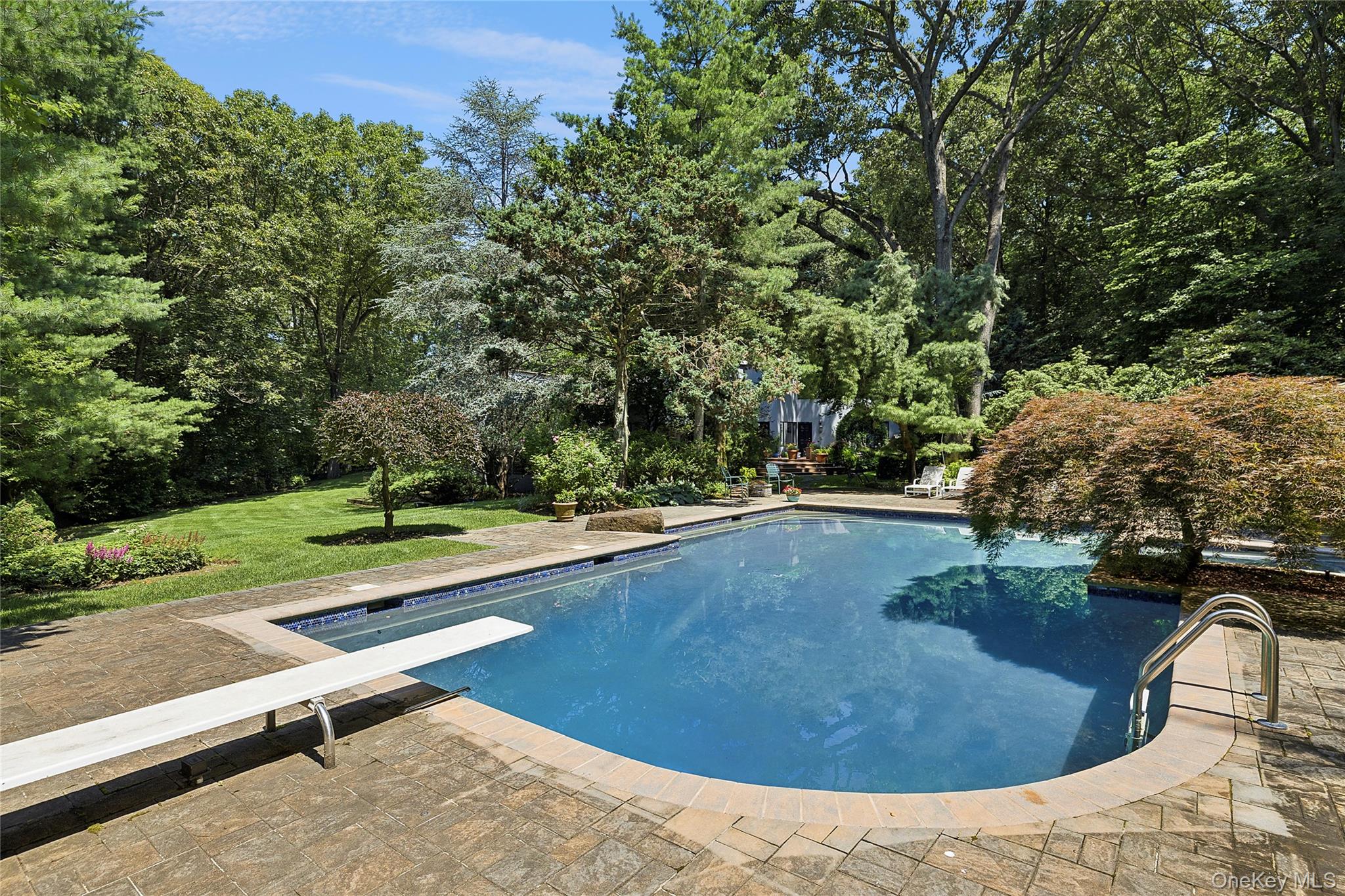 17 Danton Lane Property Photo 4