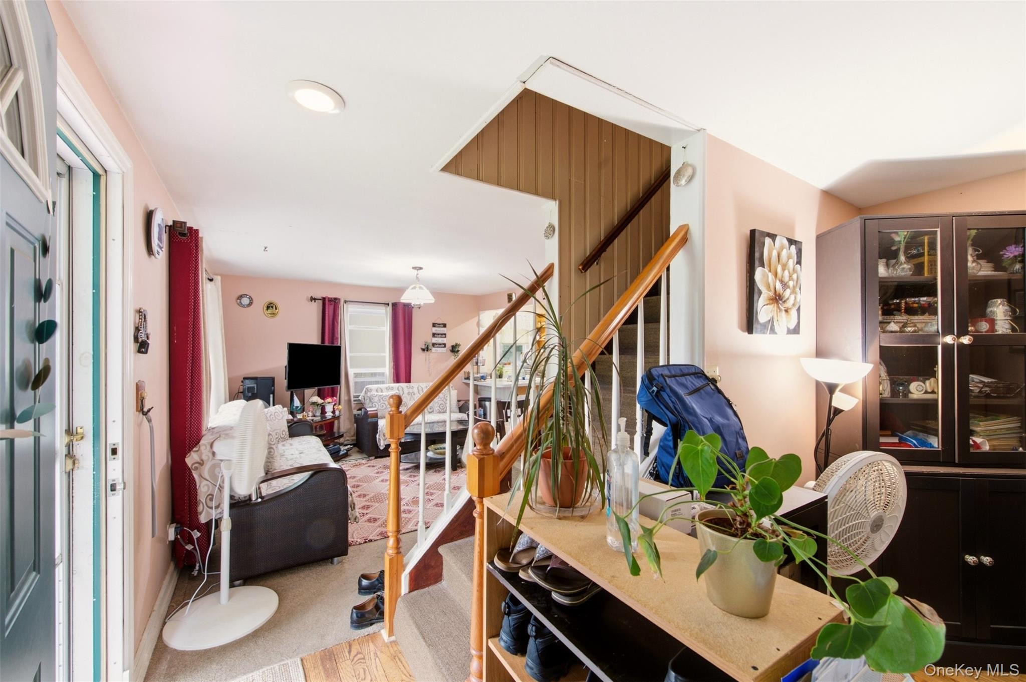 5 Putnam Place Property Photo 3
