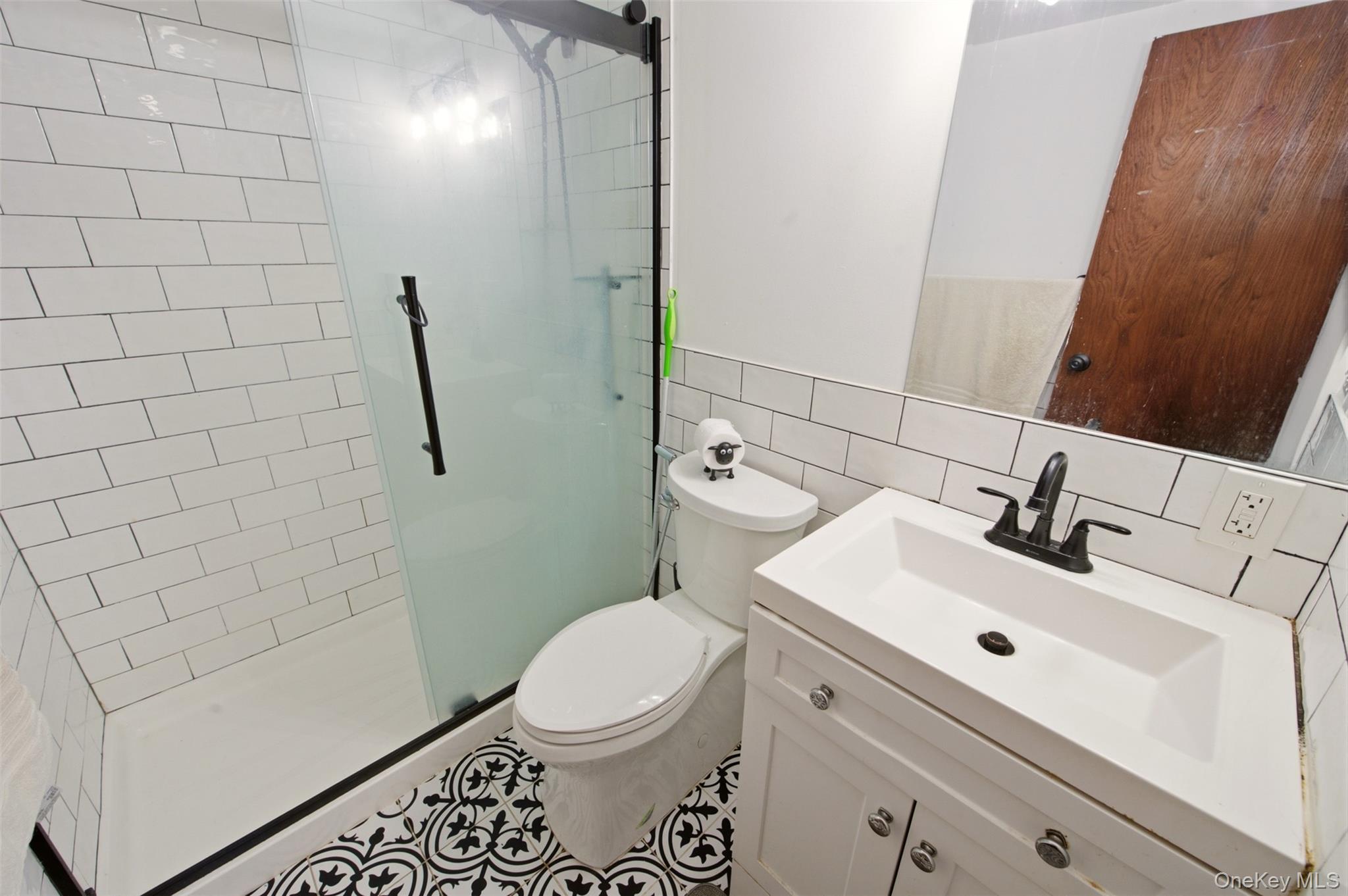 5 Putnam Place Property Photo 15