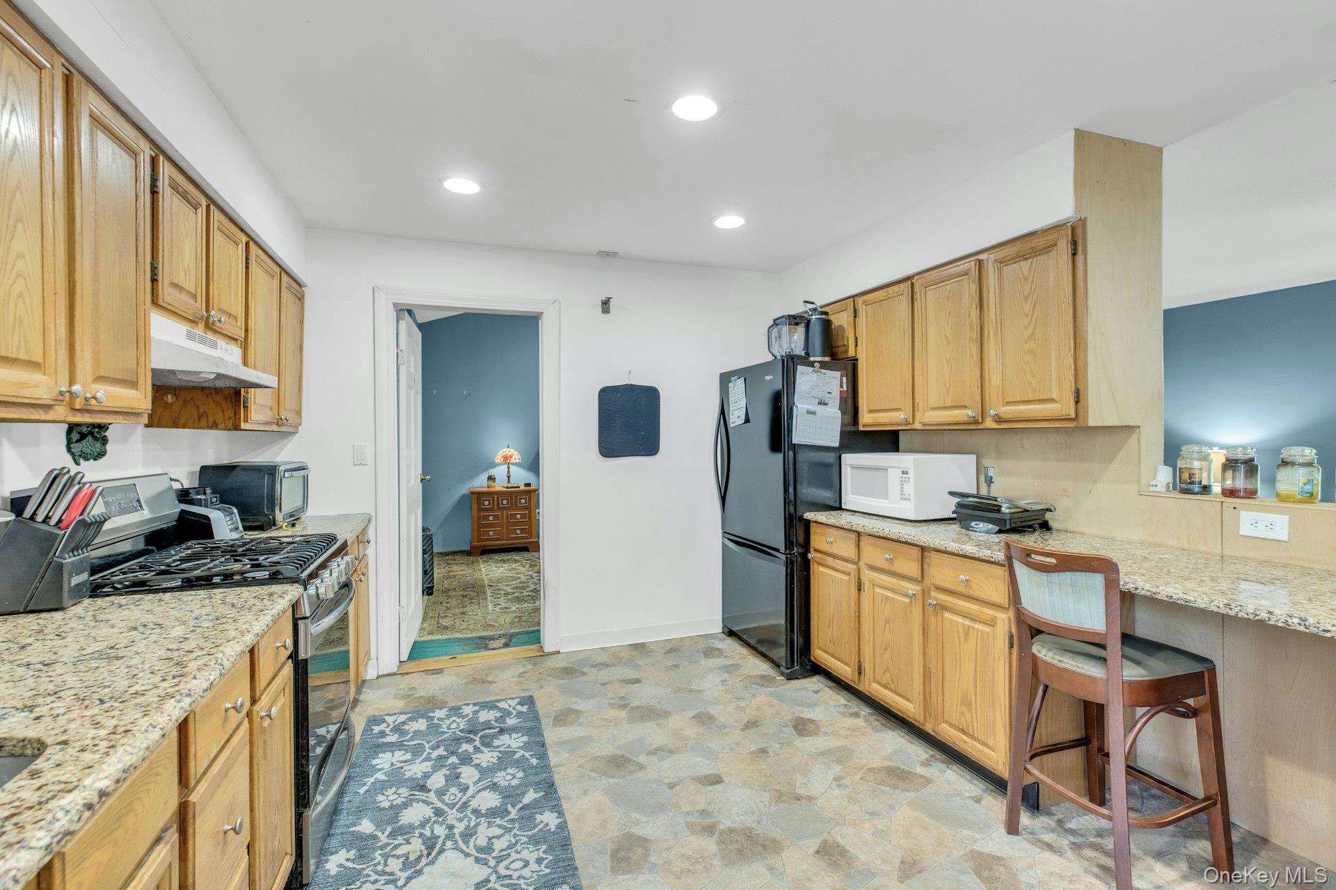 11 Wood Avenue Property Photo 10