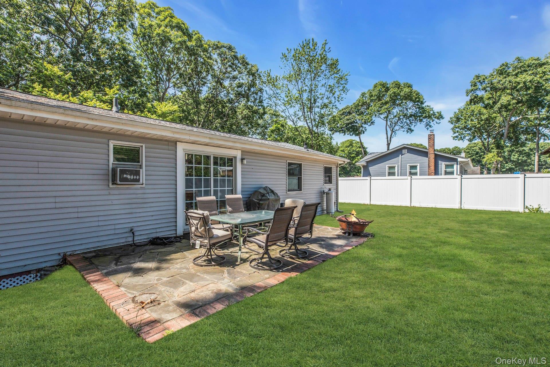 11 Wood Avenue Property Photo 19