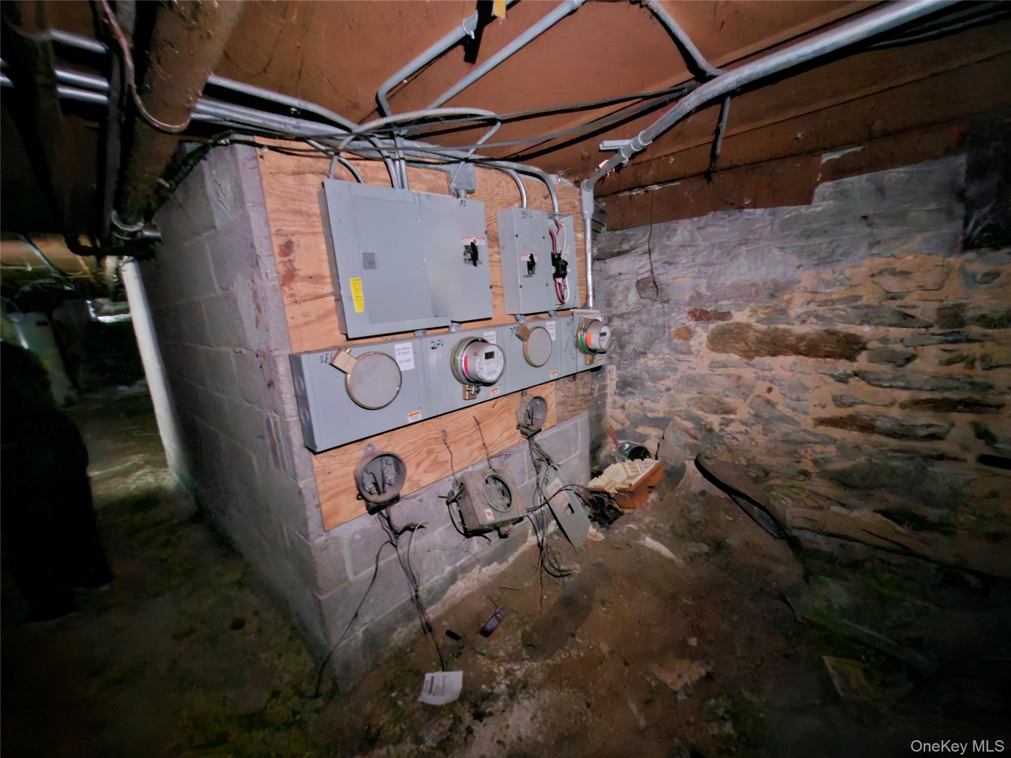 689 Greene Avenue Property Photo 34