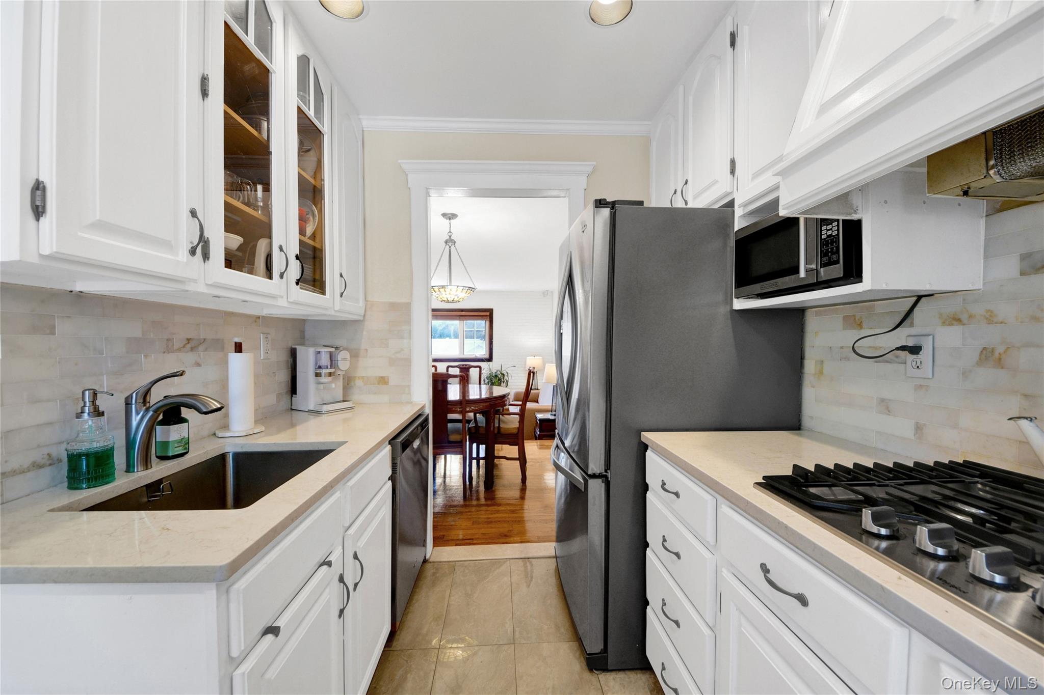 258 Revere Avenue Property Photo 6