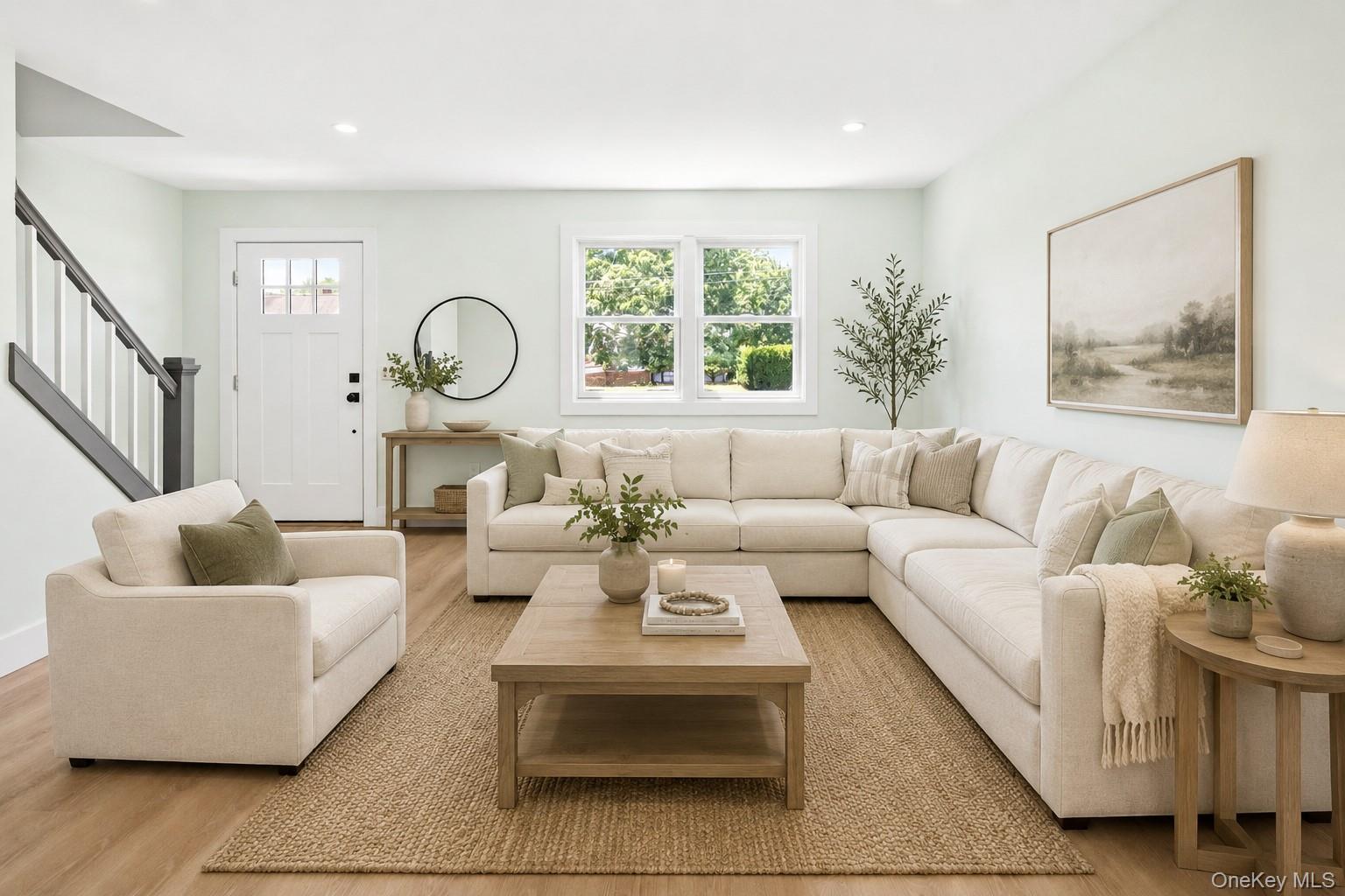 90 Sunrise Avenue Property Photo 7