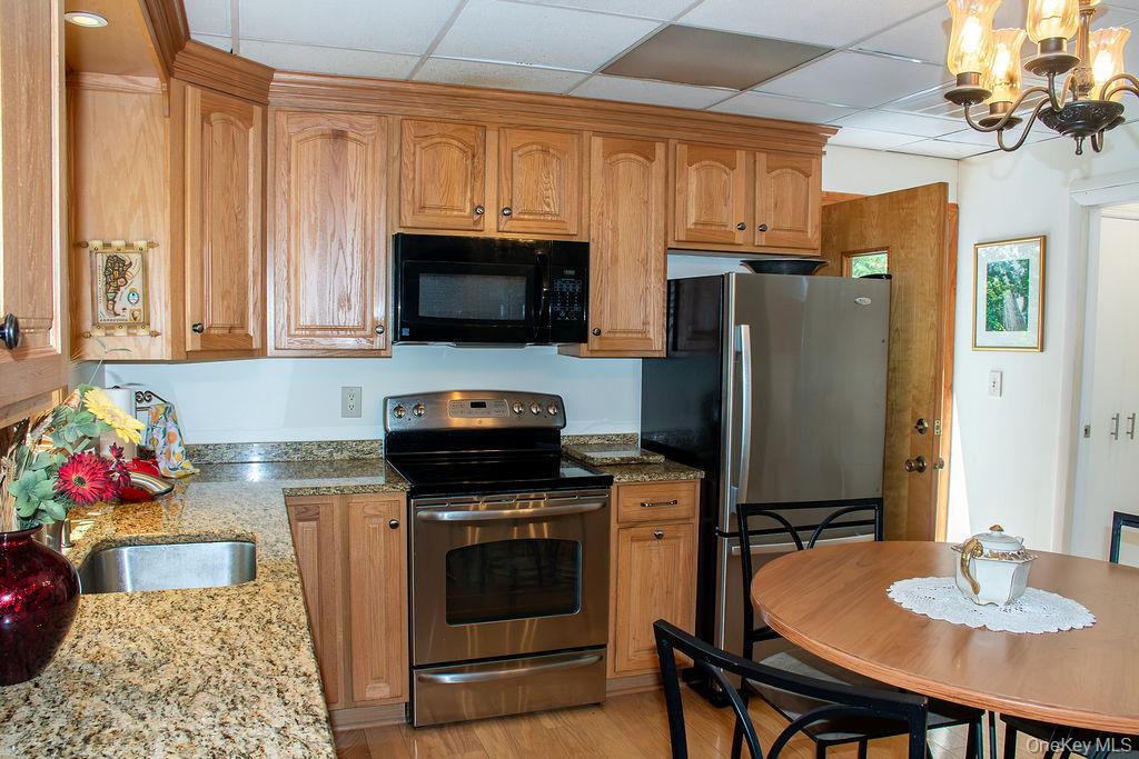 36 Small Hawley Point Road Property Photo 8
