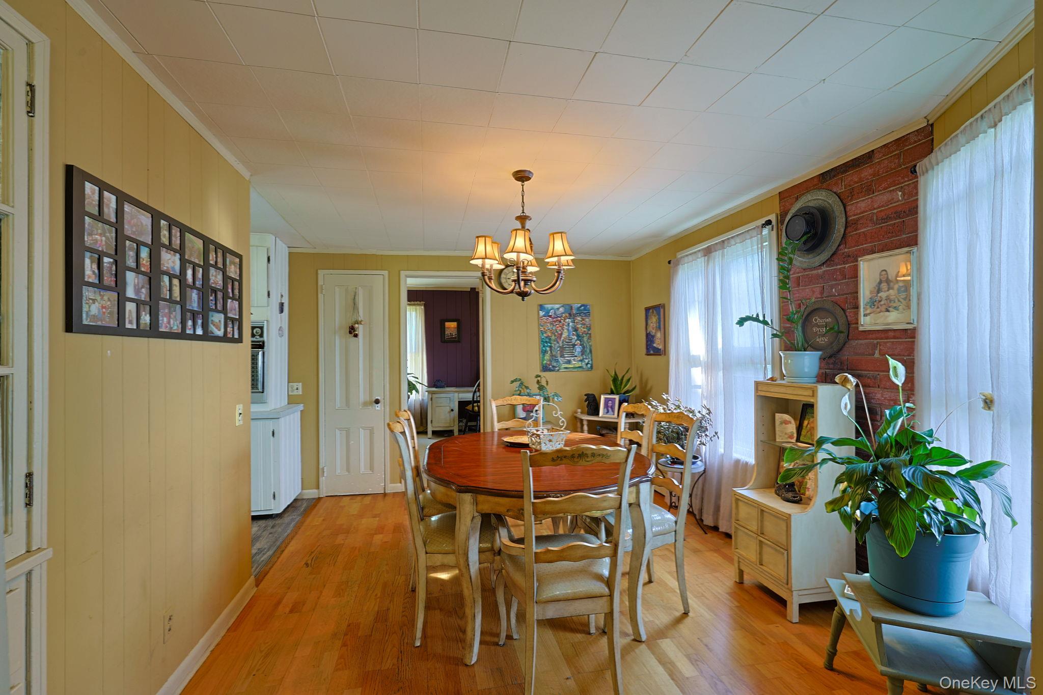 53 E Main Street Property Photo 11