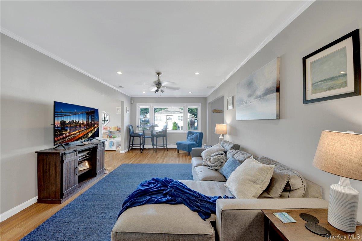 19 Storey Lane Property Photo 8