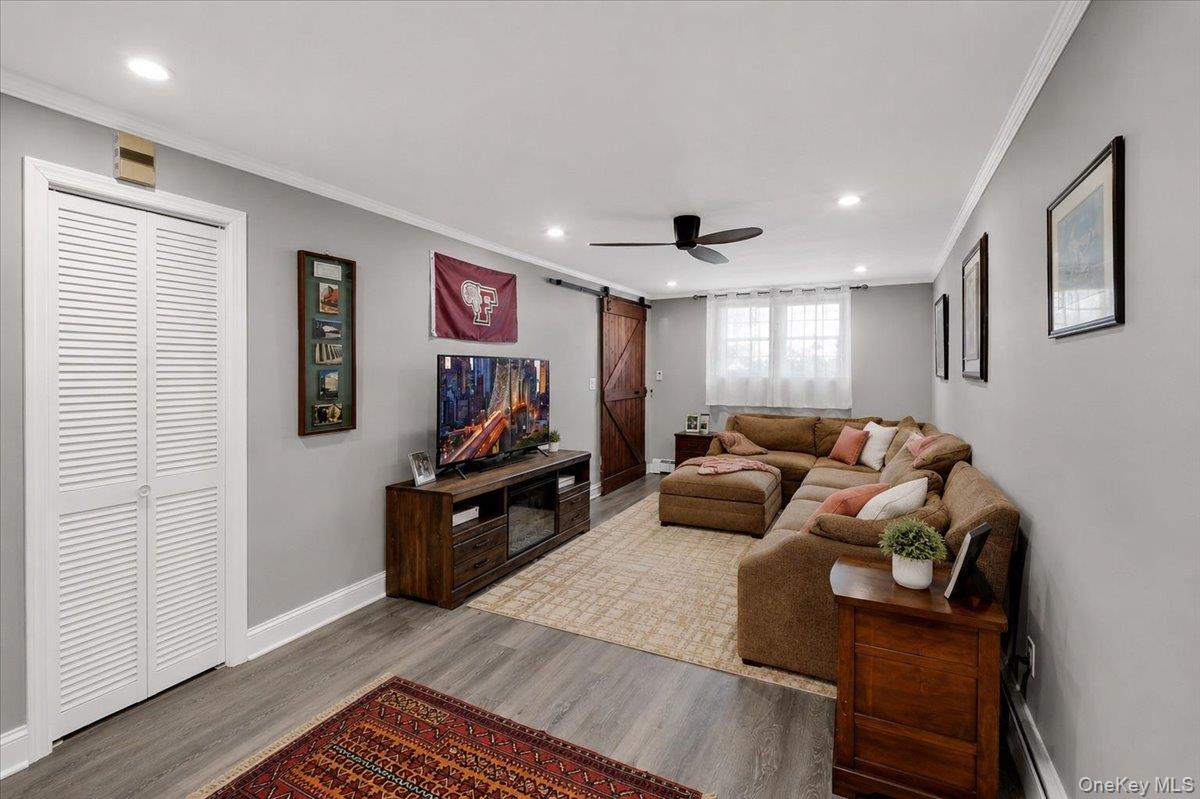 19 Storey Lane Property Photo 18