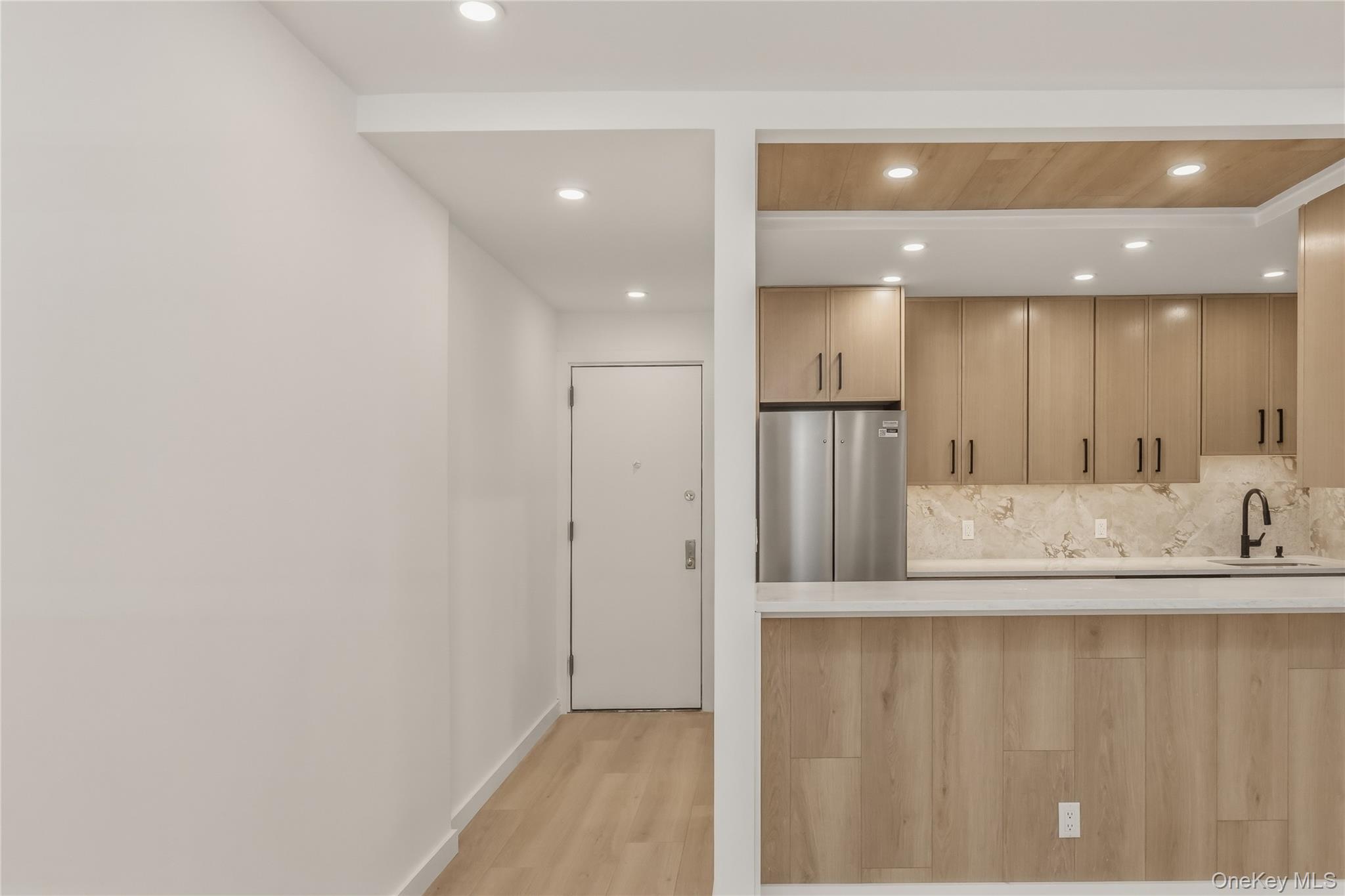5140 30 Avenue 4-d Property Photo 8