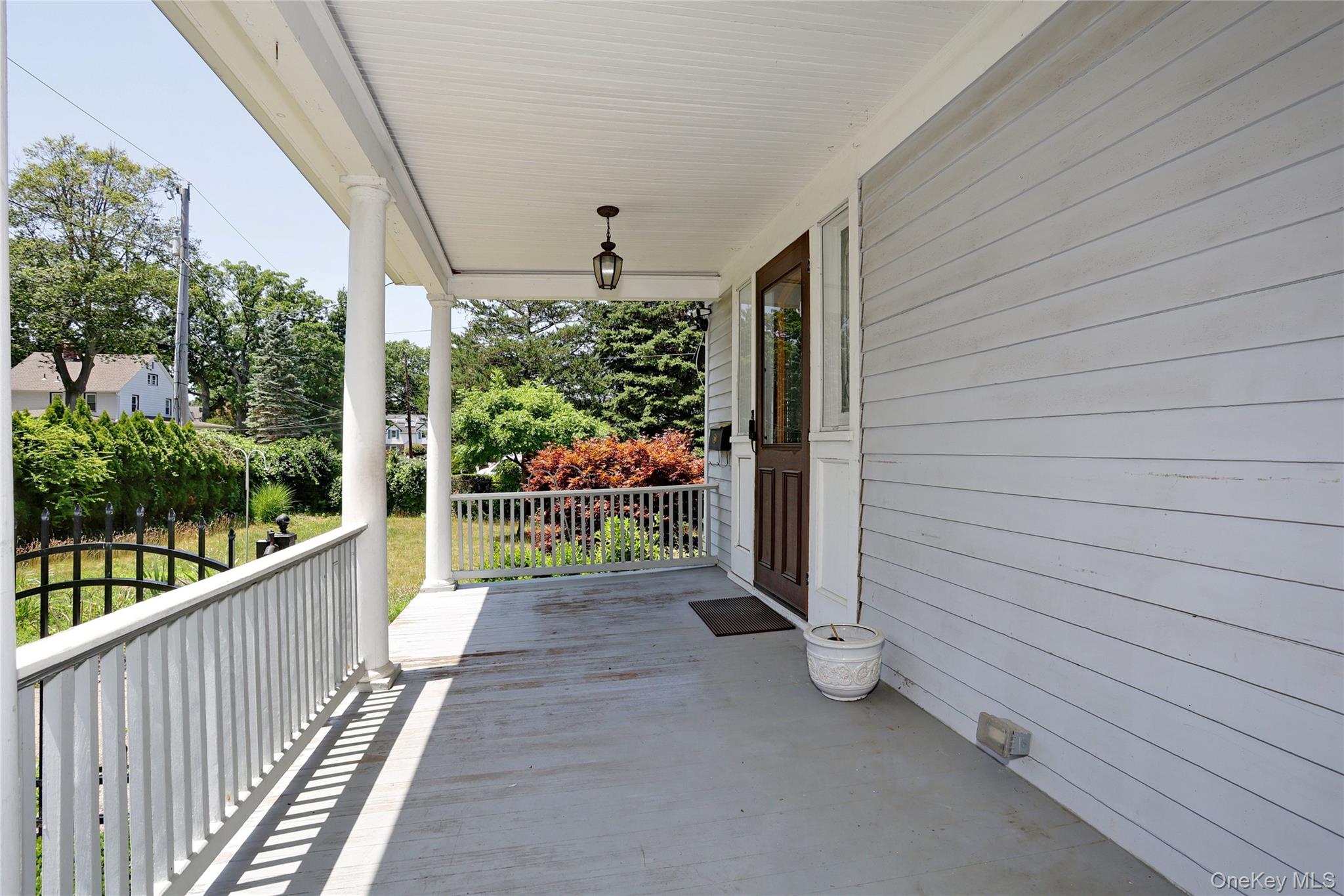 12 Pacific Avenue Property Photo 7