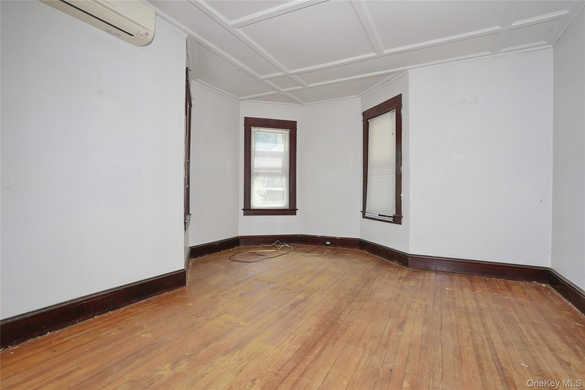 12 Pacific Avenue Property Photo 13