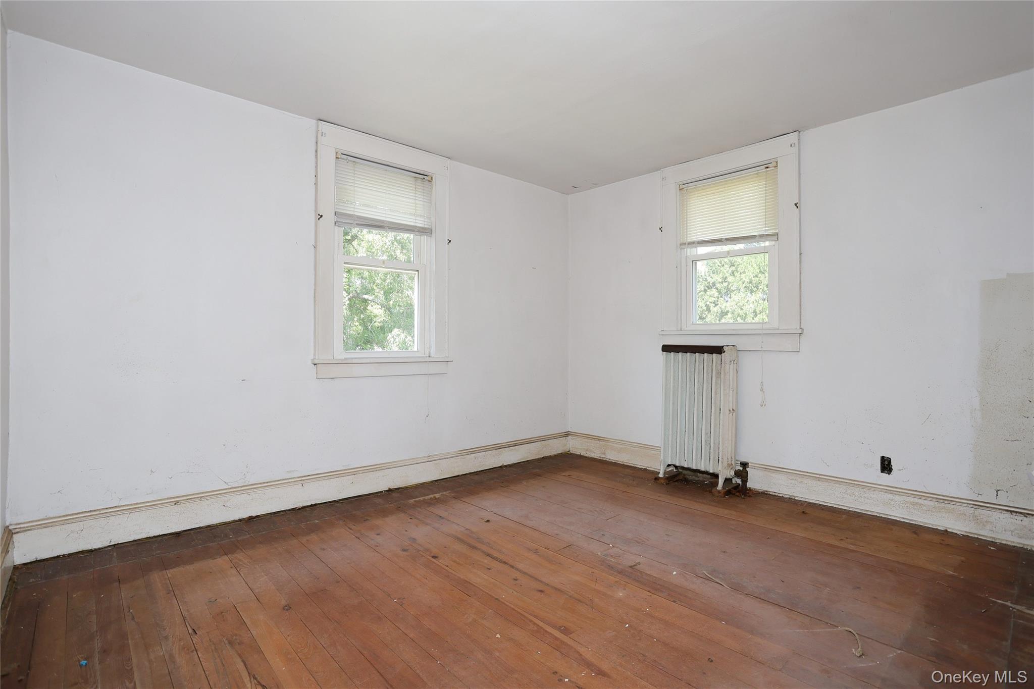 12 Pacific Avenue Property Photo 16