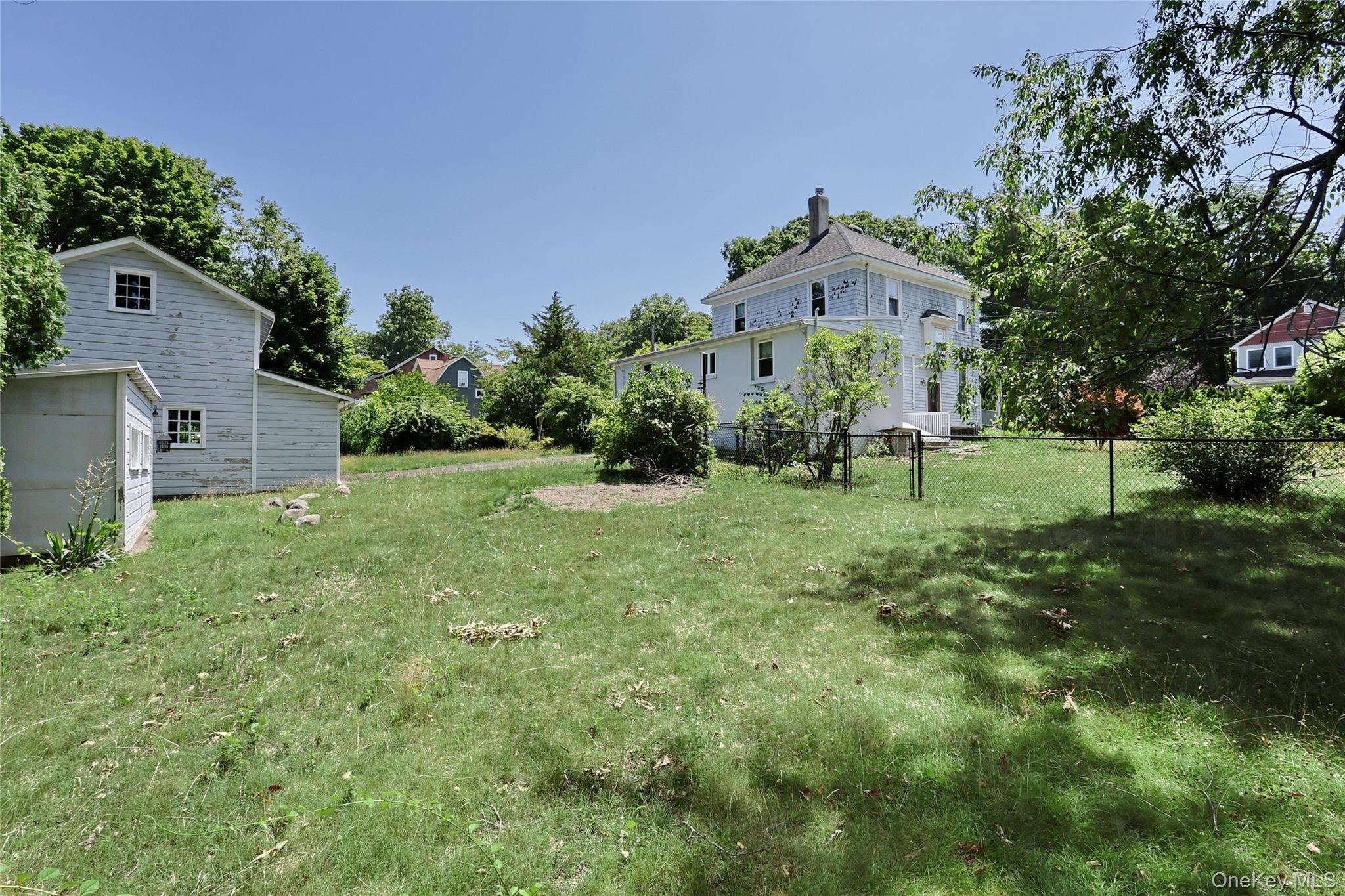 12 Pacific Avenue Property Photo 32