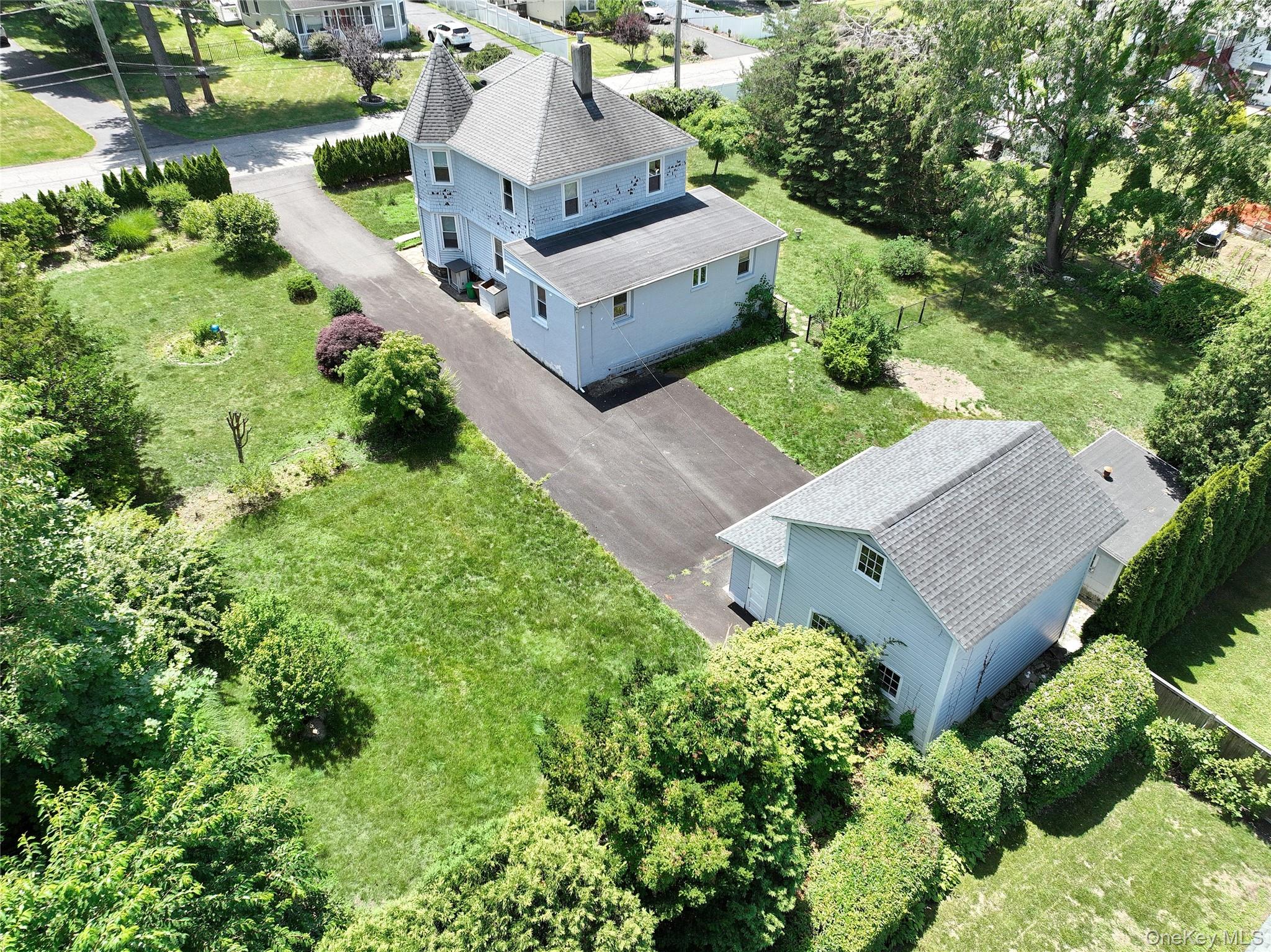 12 Pacific Avenue Property Photo 34