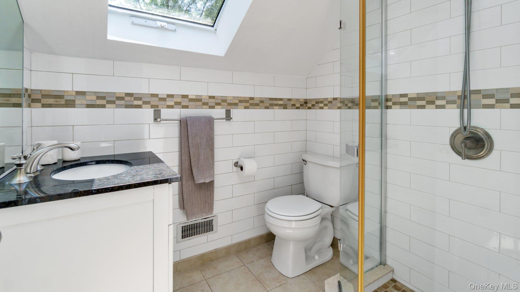 18 Bay View Road Property Photo 39