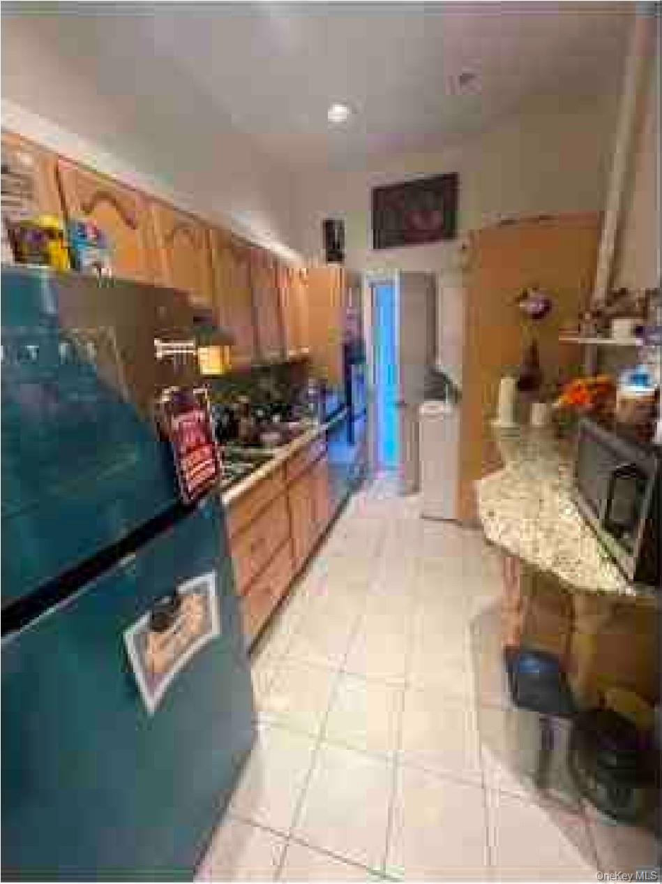 861 Manida Street Property Photo 9