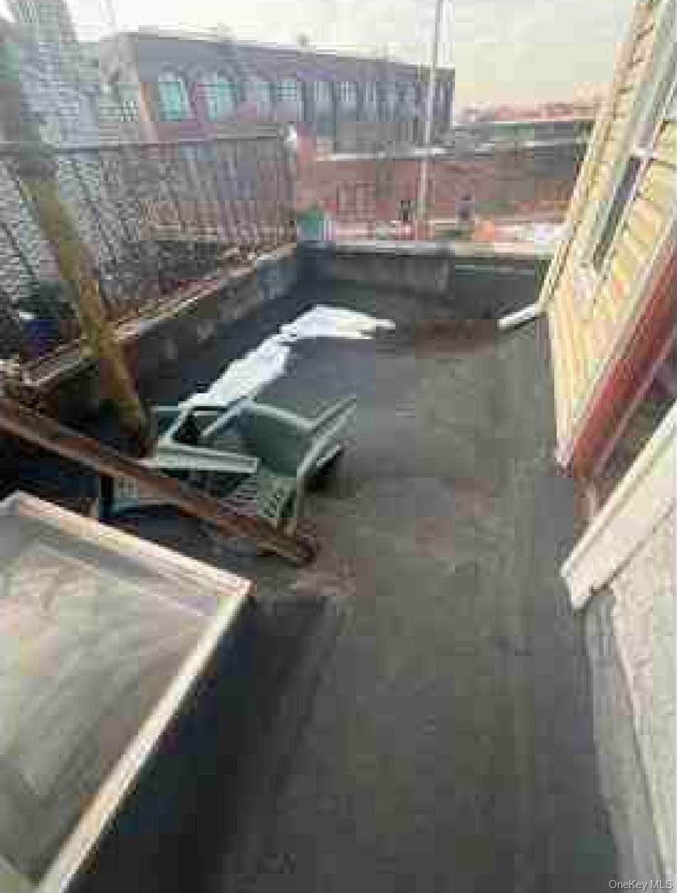861 Manida Street Property Photo 12