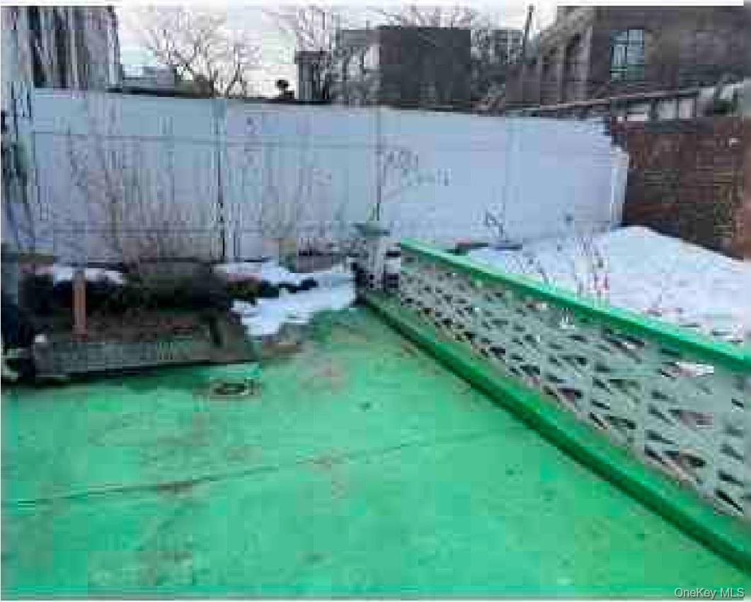 861 Manida Street Property Photo 13