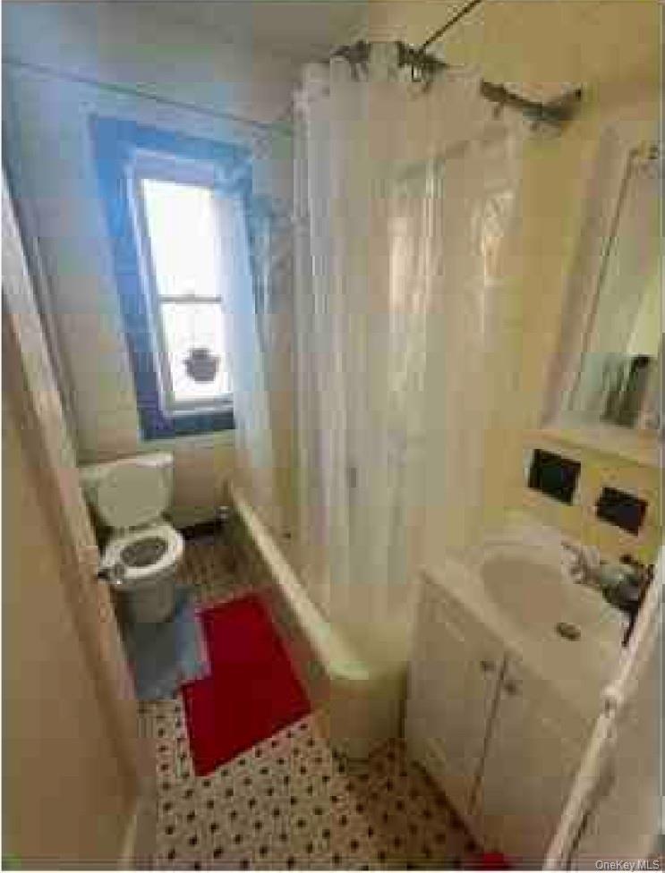 861 Manida Street Property Photo 17