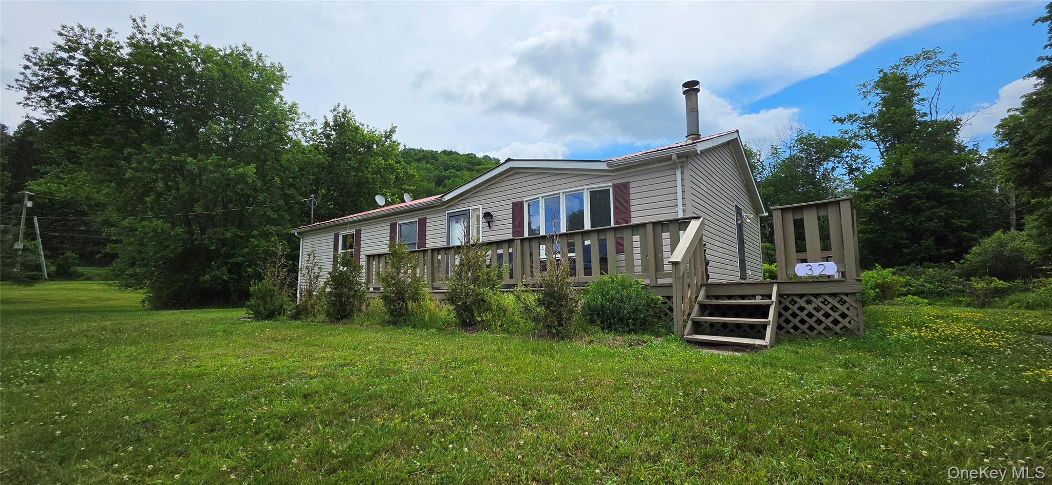 32 Meadow Street 17B Property Photo 1