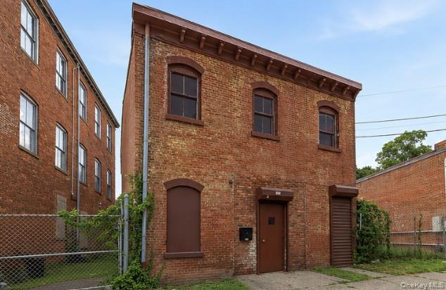 333 Liberty Street Property Photo 4