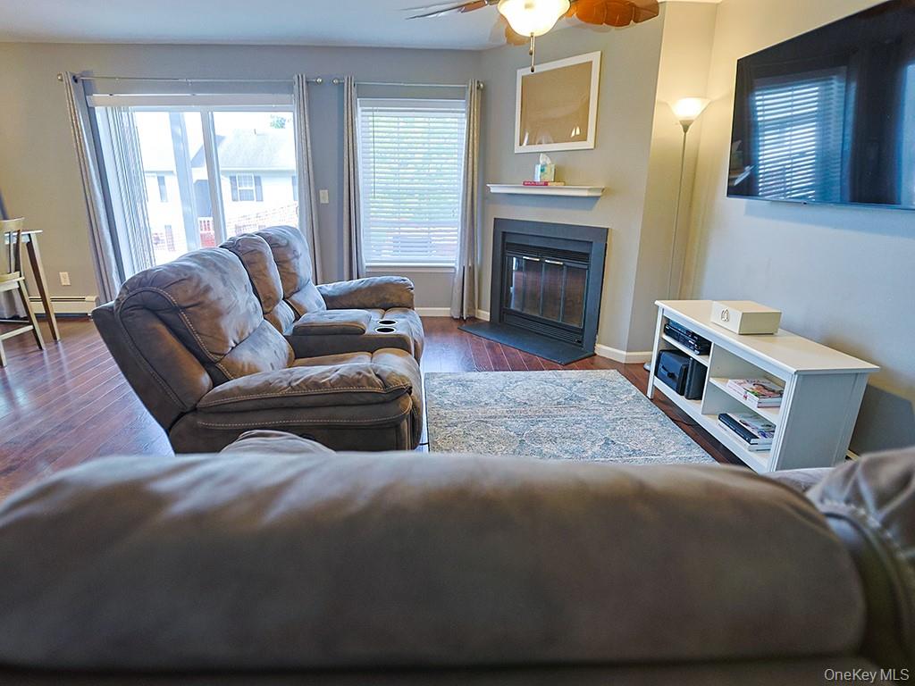 10 Lexington Hill Property Photo 4