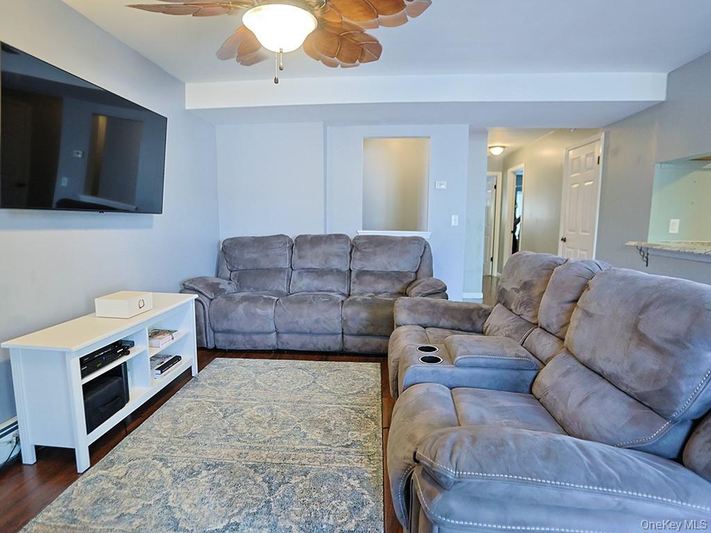 10 Lexington Hill Property Photo 7