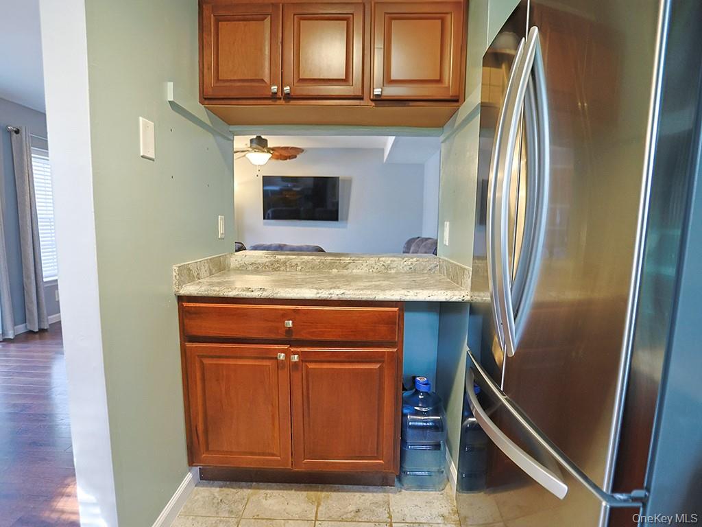 10 Lexington Hill Property Photo 16