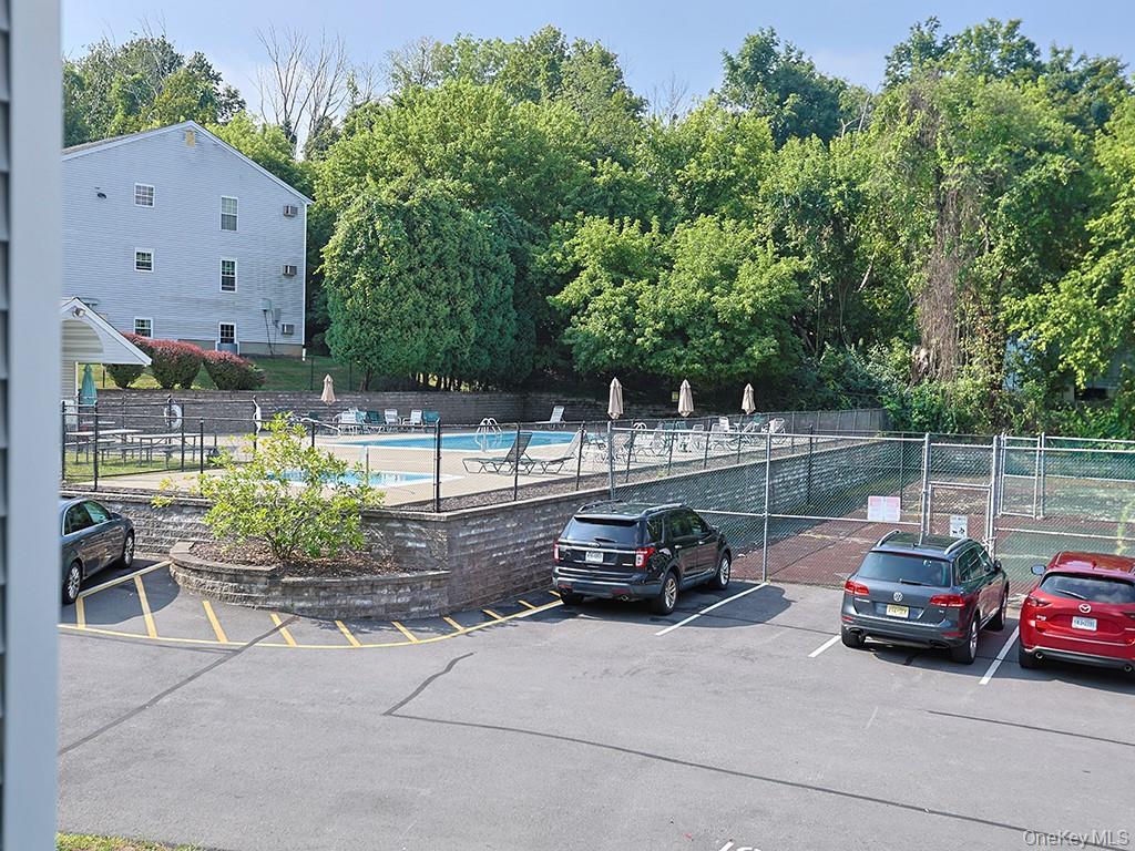 10 Lexington Hill Property Photo 25