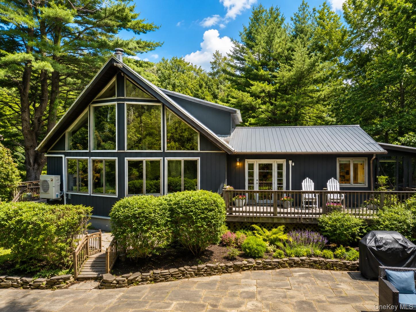 284 Mountain Pass Property Photo 1