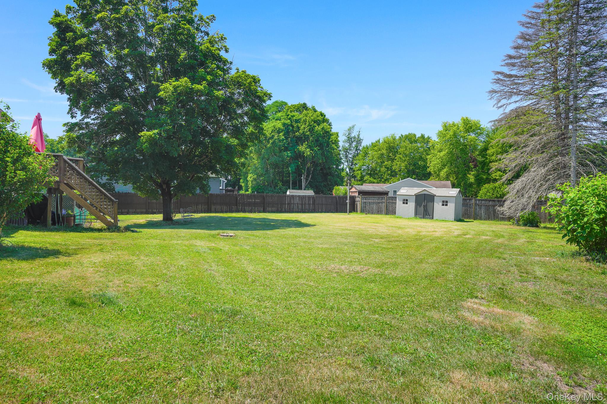 12 Golden Way Property Photo 19