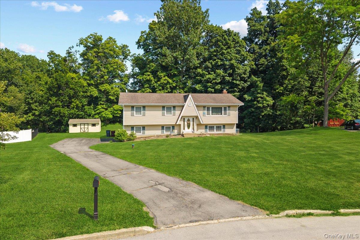19 Bradner Drive Property Photo 1