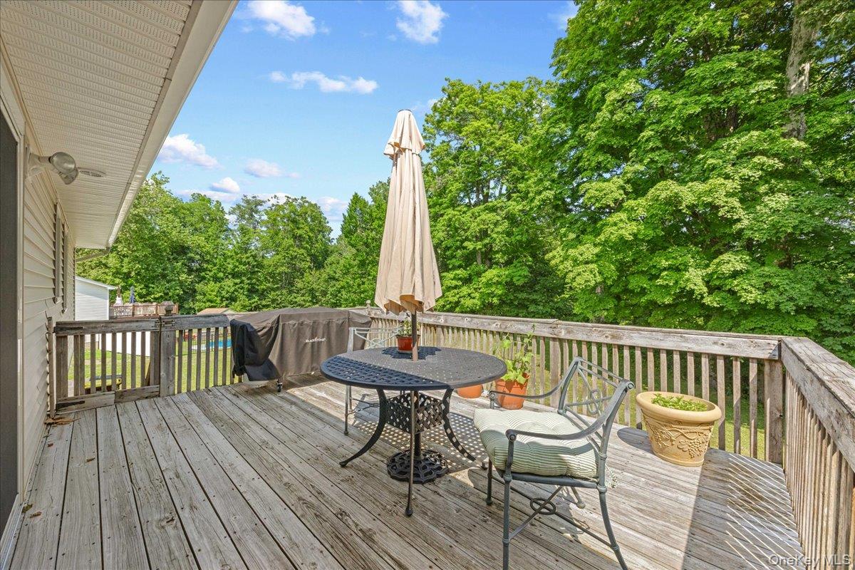 19 Bradner Drive Property Photo 11