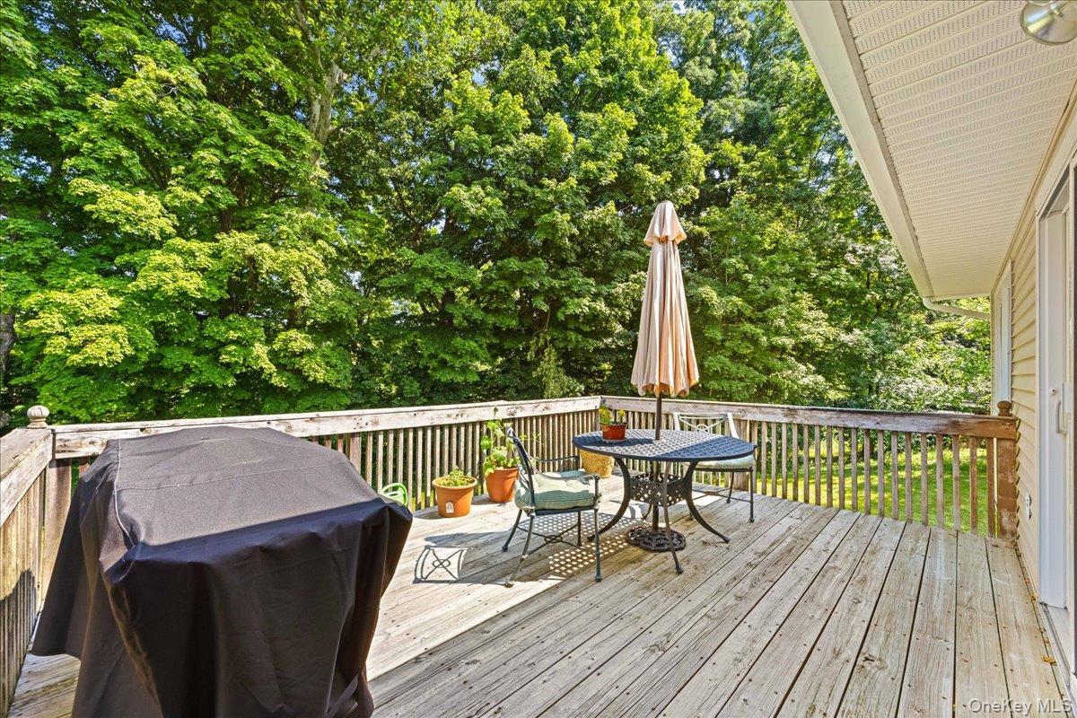 19 Bradner Drive Property Photo 12