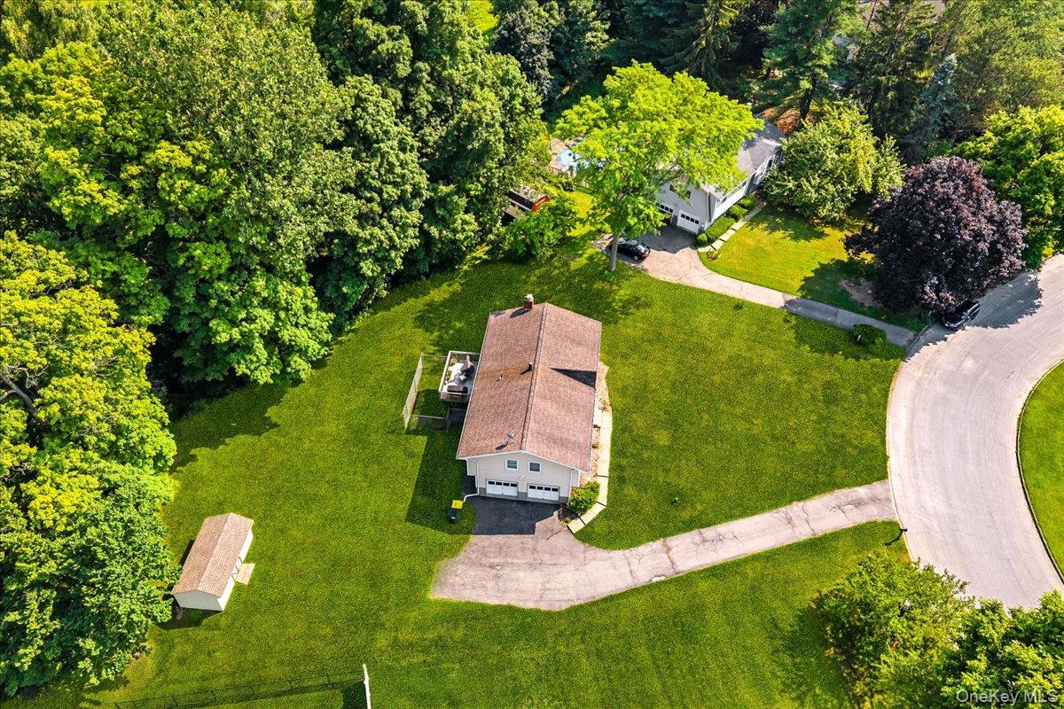 19 Bradner Drive Property Photo 28