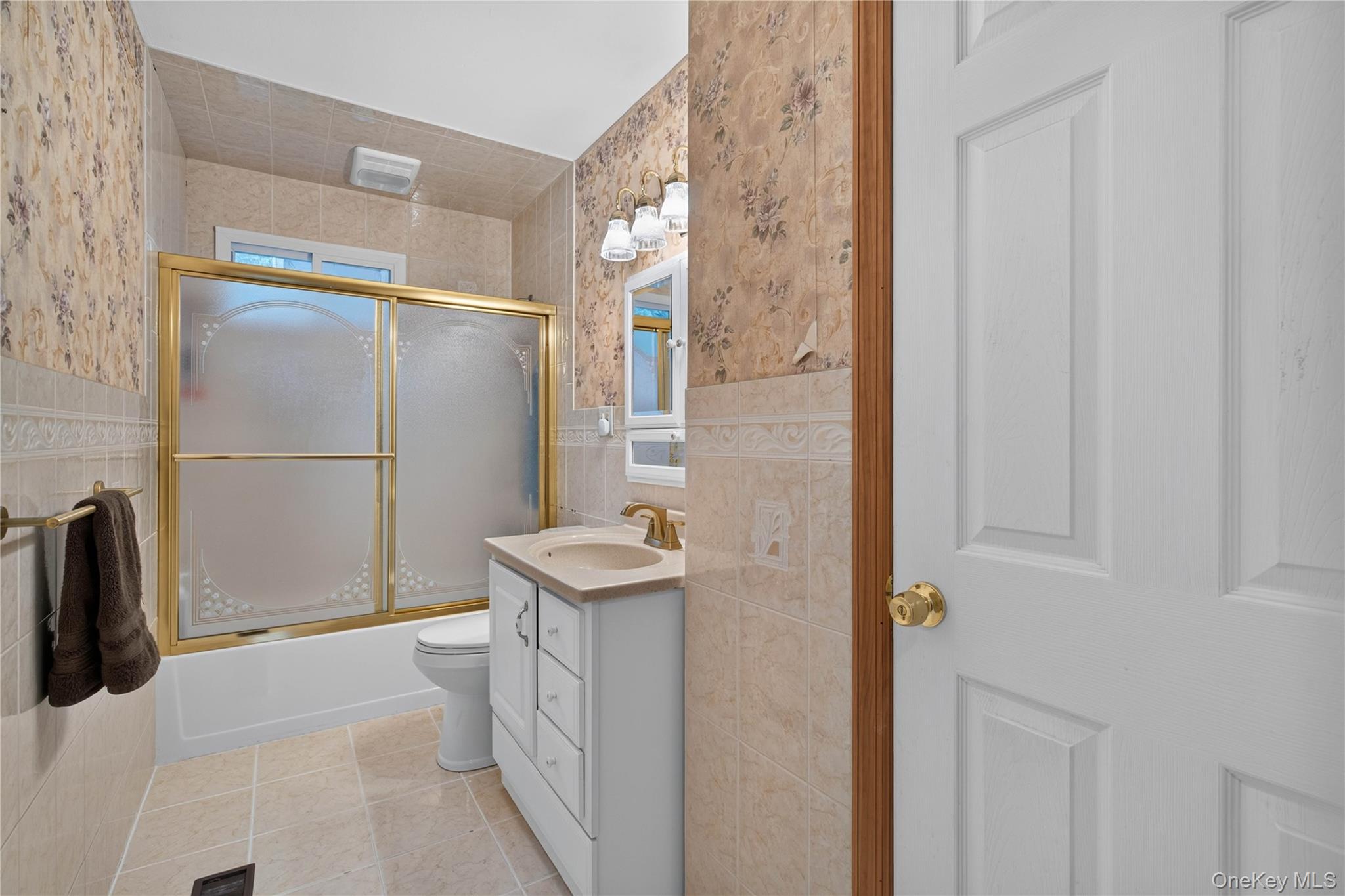 44 Orchard Hill Property Photo 12