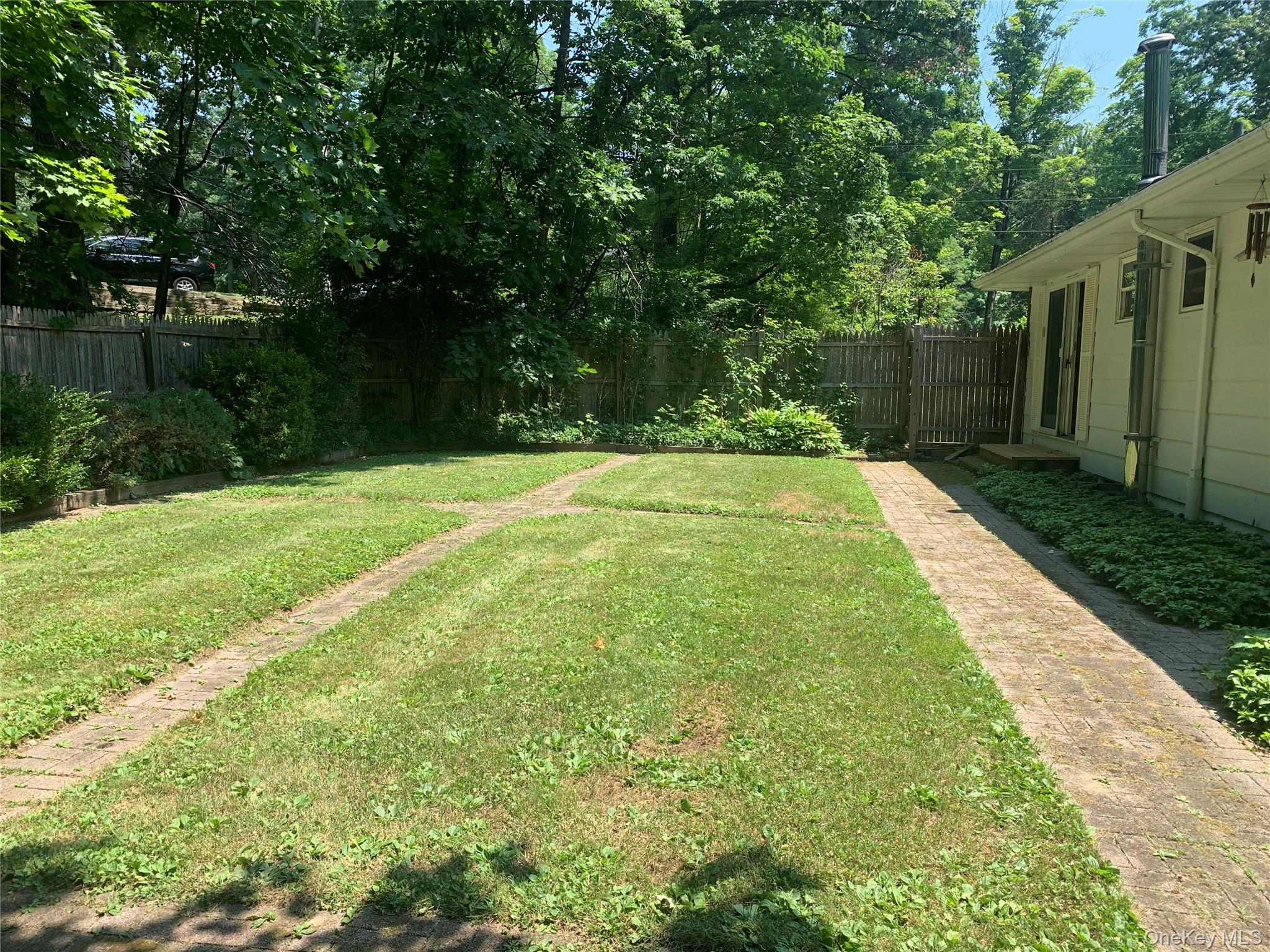 9 Dogwood Hill Road Property Photo 4