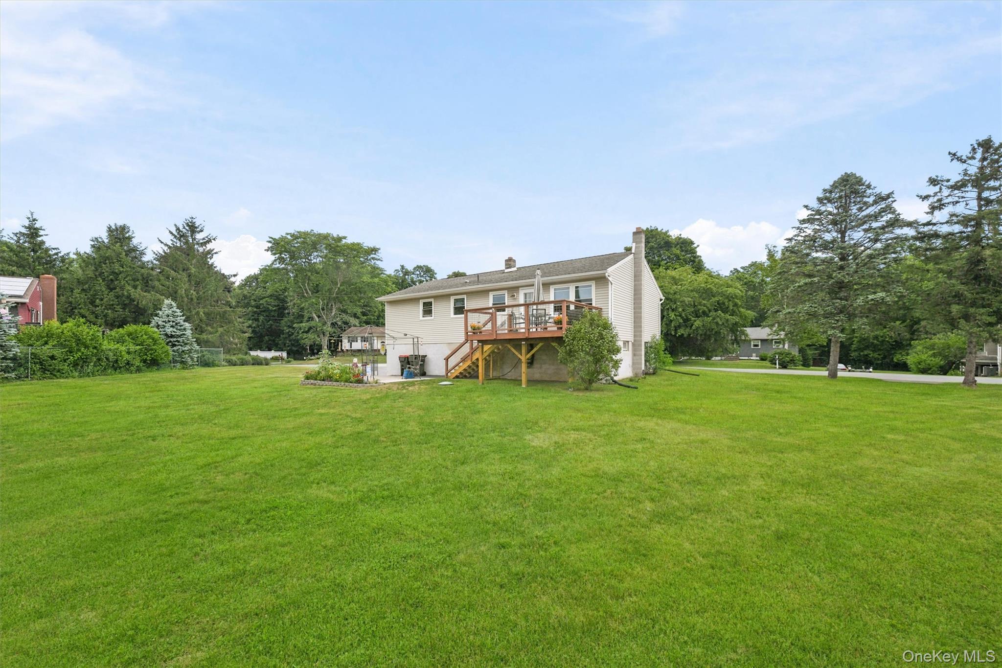 40 Long Meadow Drive Property Photo 8