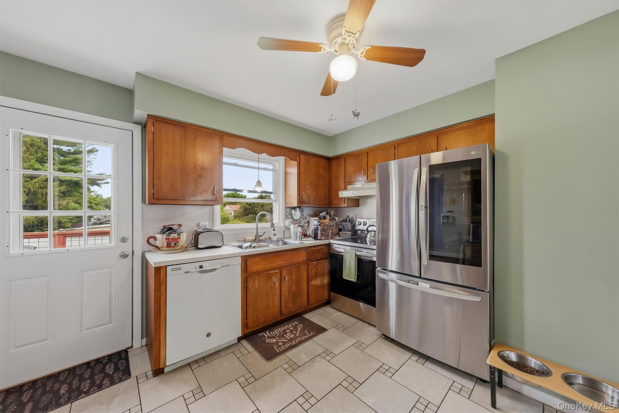 40 Long Meadow Drive Property Photo 18