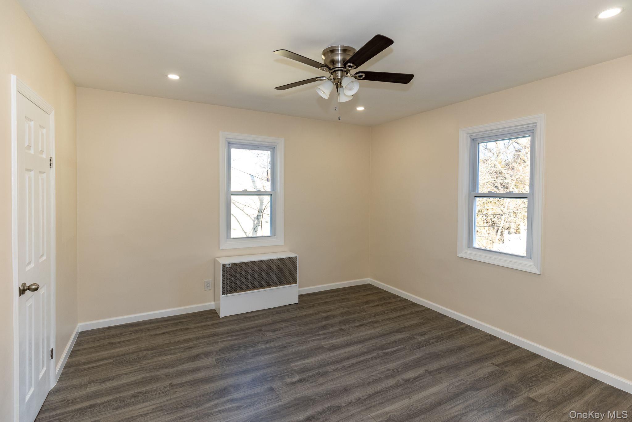 13 Knoll Place Property Photo 9