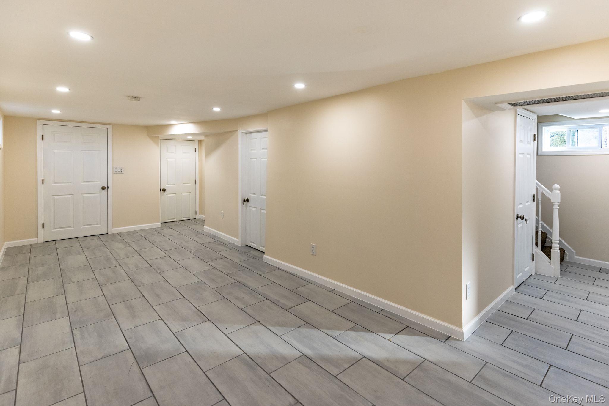13 Knoll Place Property Photo 12