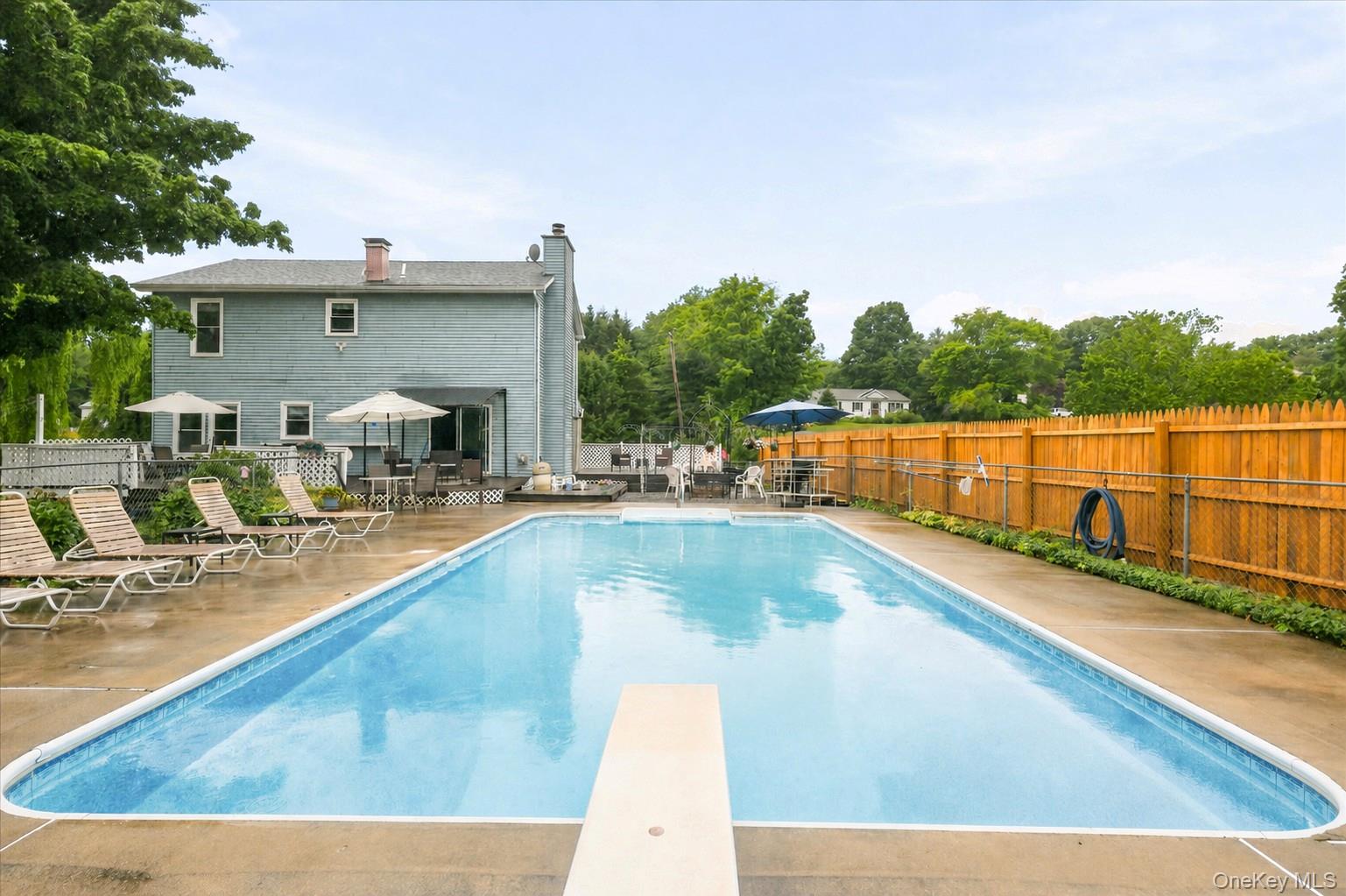 2 Summerset Drive Property Photo 2