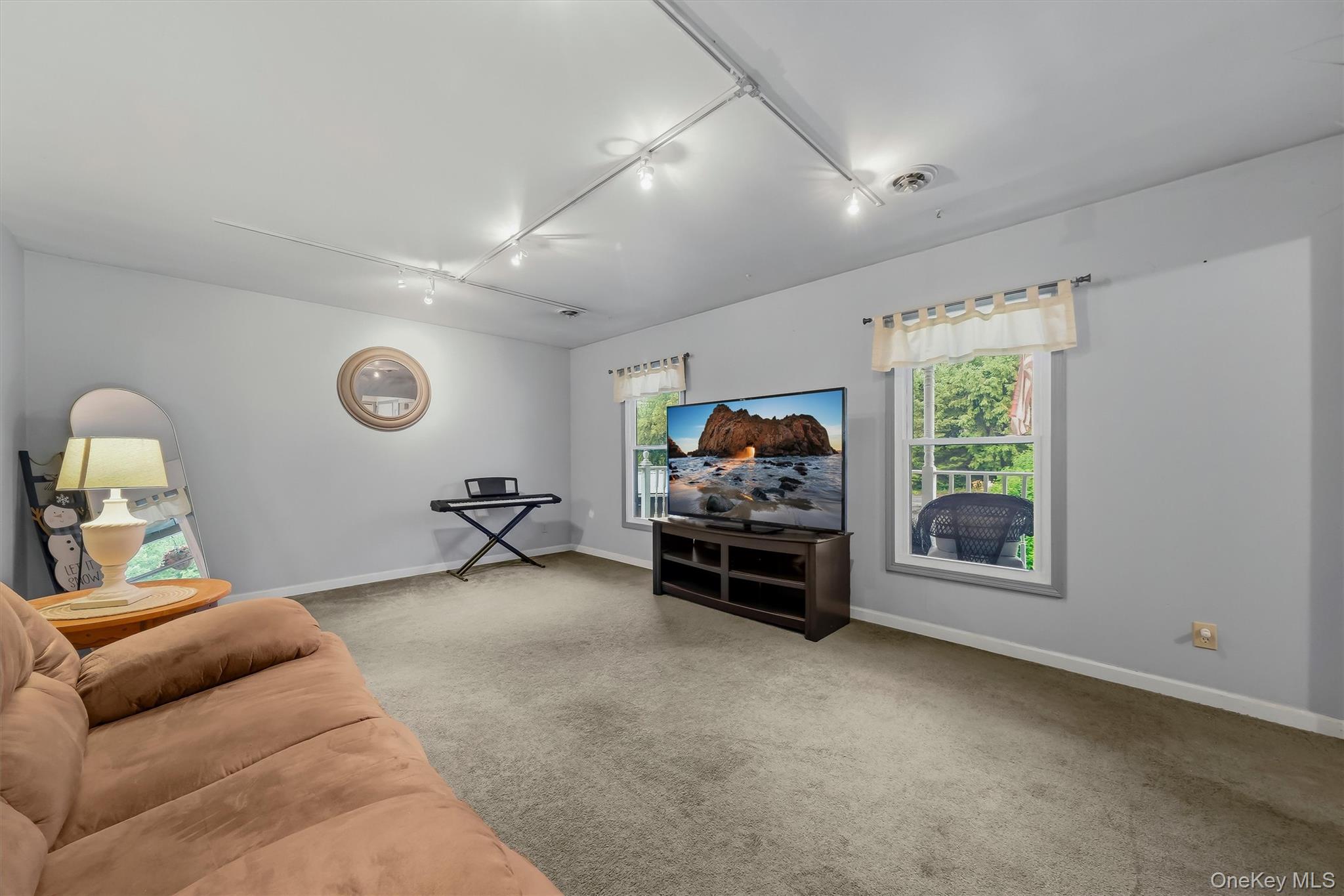2 Summerset Drive Property Photo 11