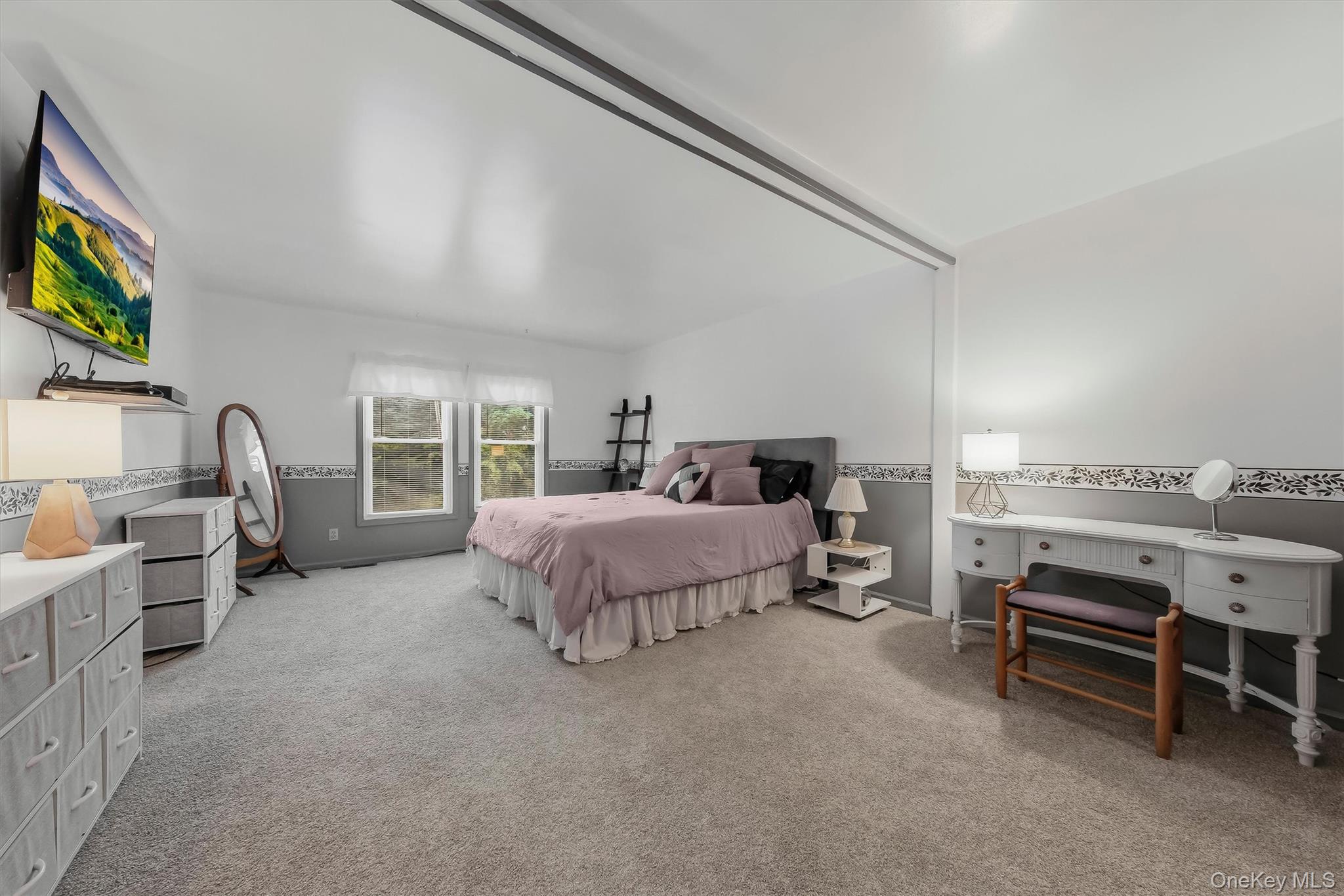2 Summerset Drive Property Photo 22