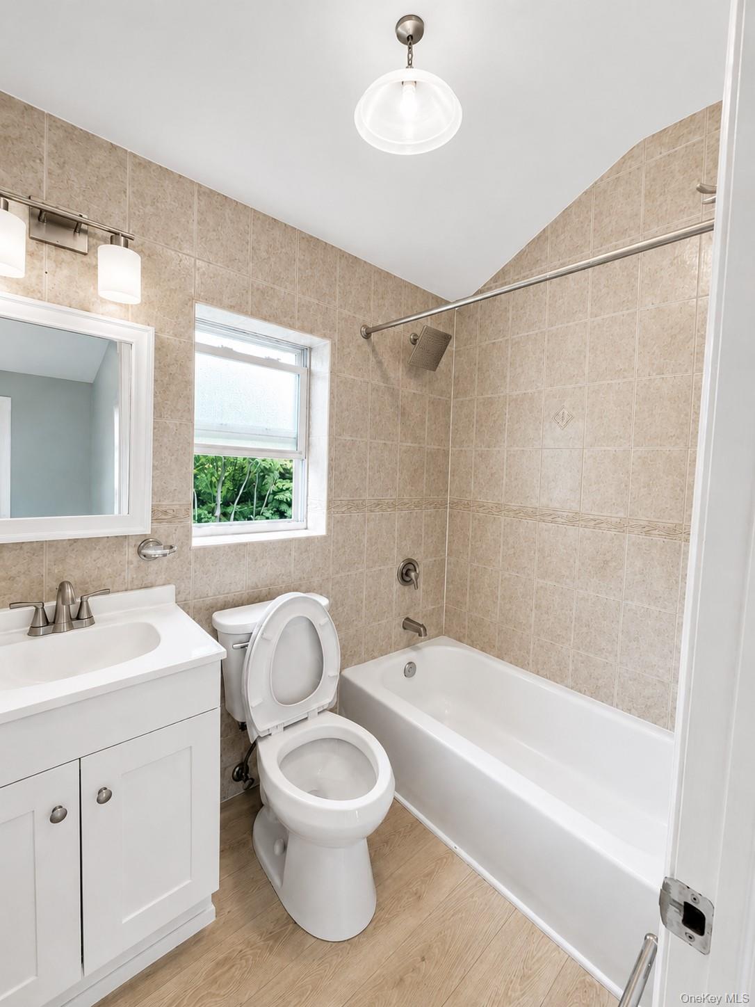 17604 133rd Avenue Property Photo 6