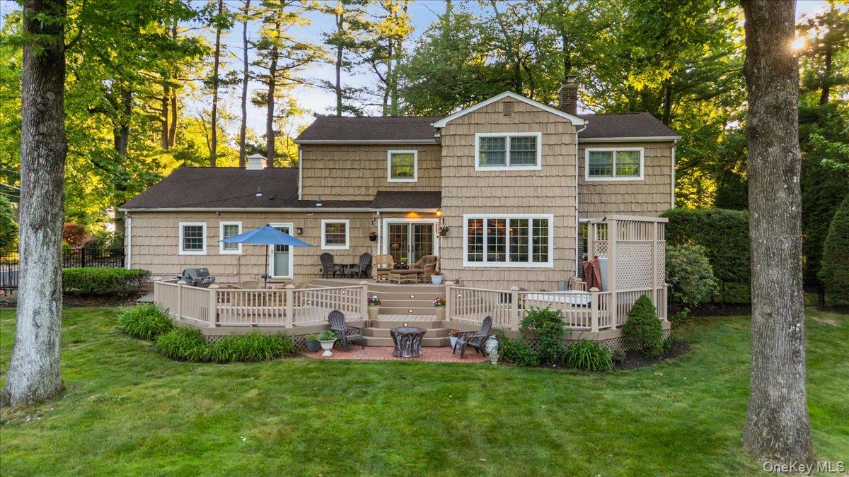 96 Plainview Road Property Photo 2