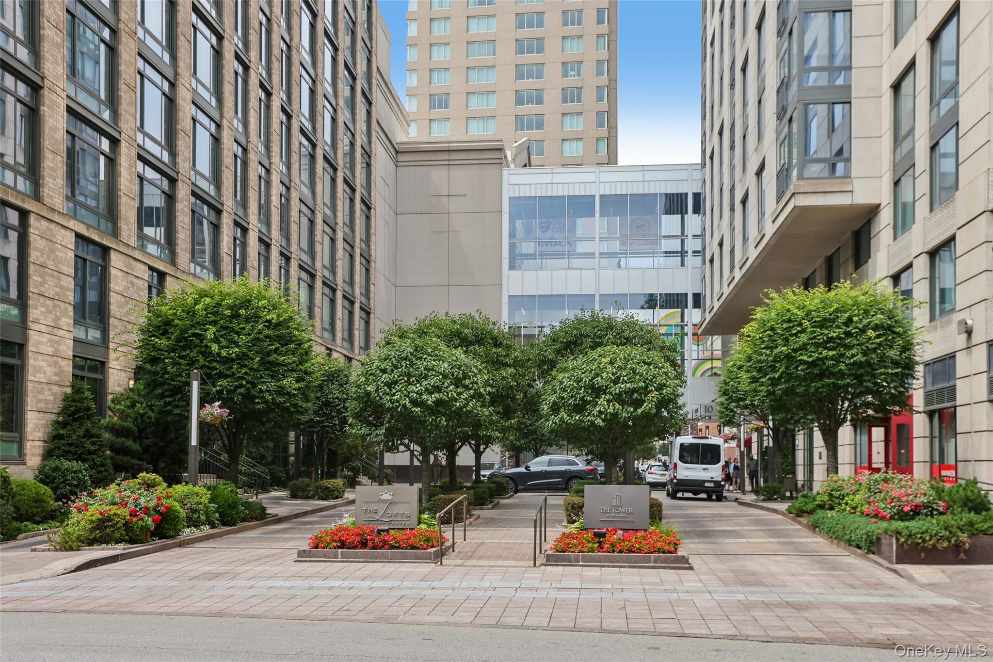 25 City Place 6c Property Photo 1