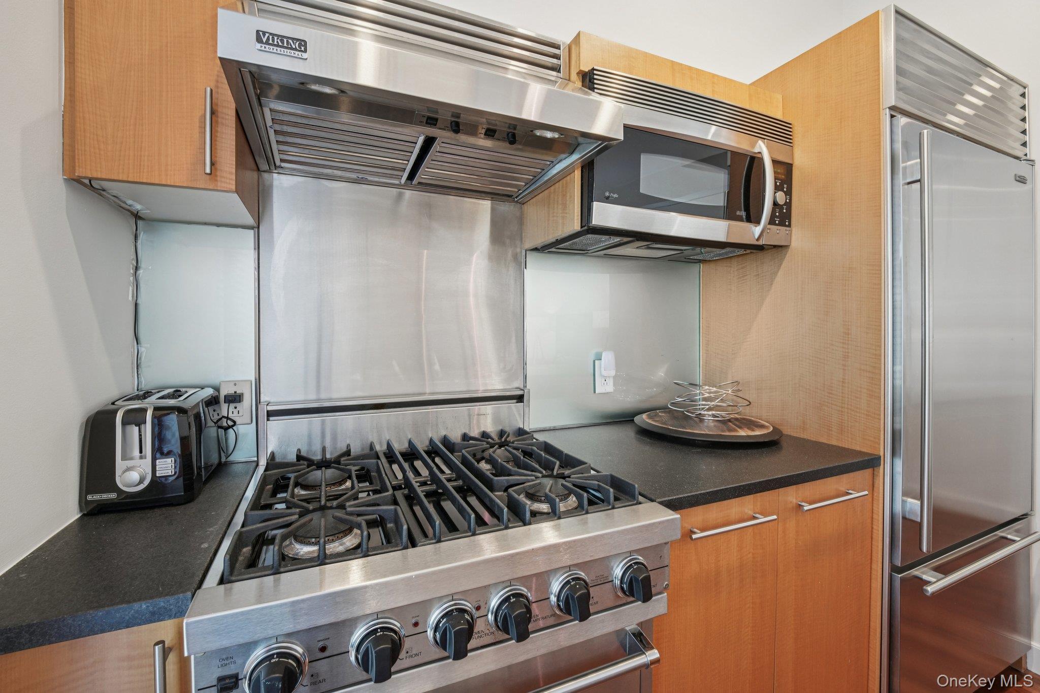 25 City Place 4b Property Photo 18