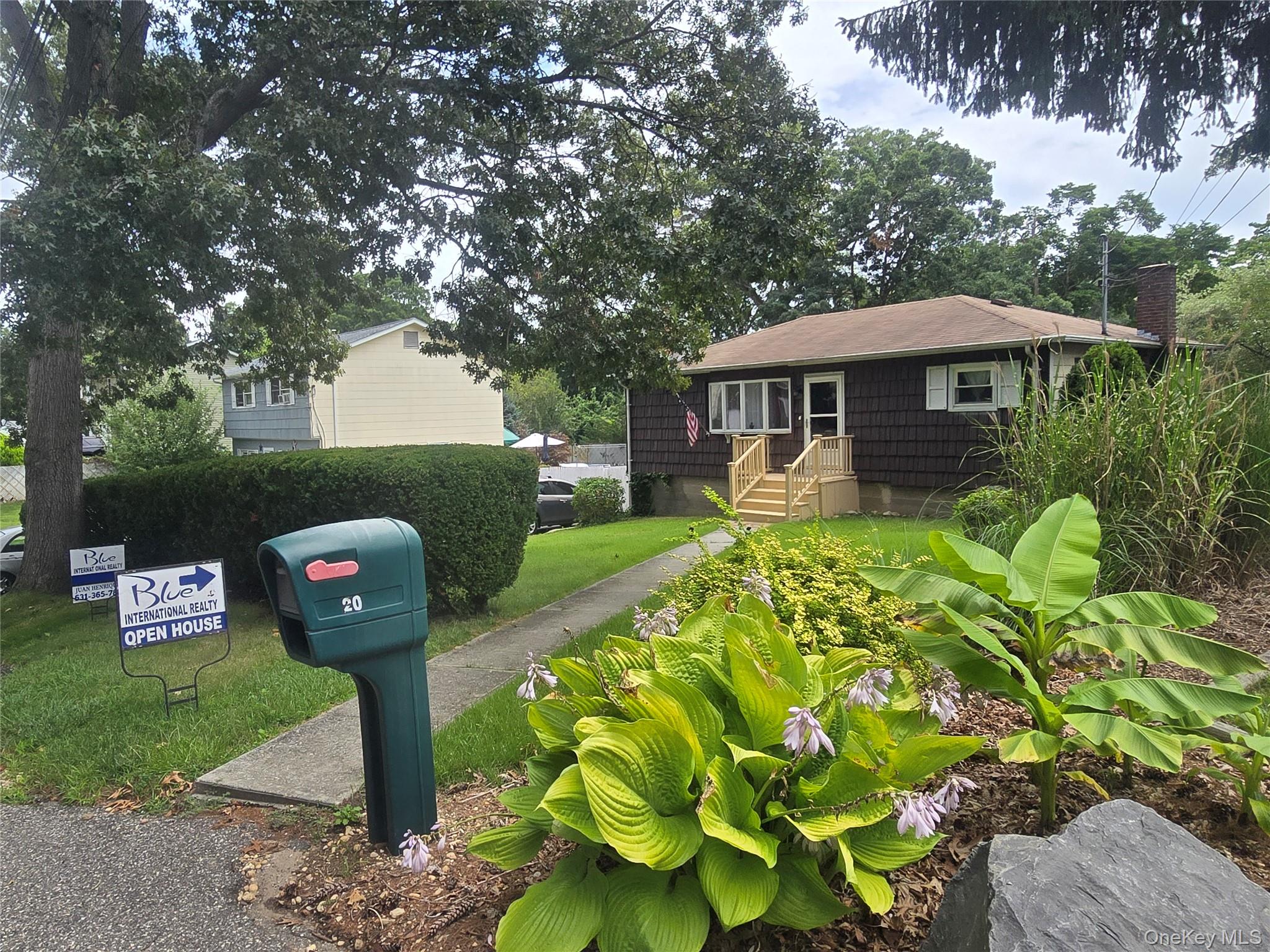 20 Birch Avenue Property Photo 1