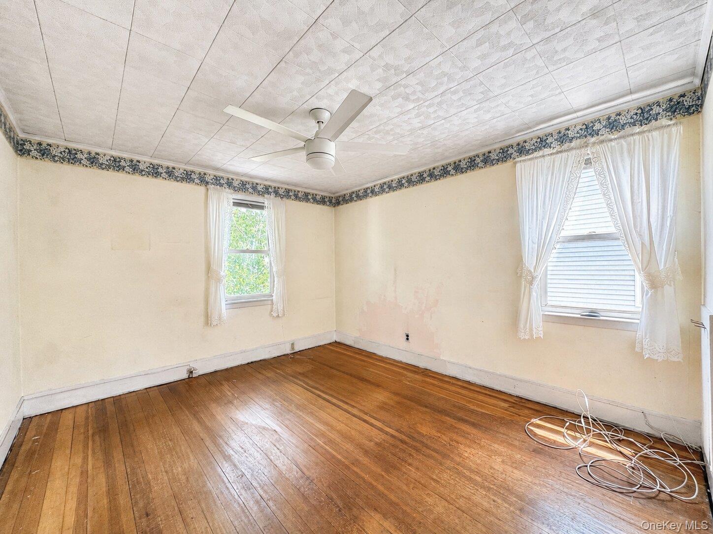 113 Rhodes Street Property Photo 20